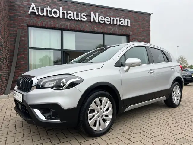 Suzuki SX4 S-Cross Comfort*LED*NAVI*RFK*