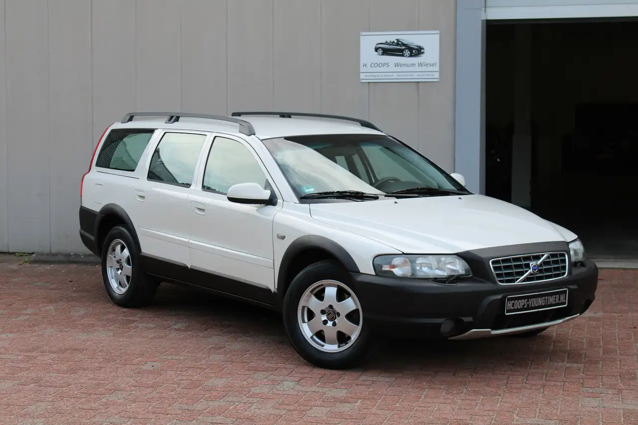 Volvo XC70 2.4 T AWD YOUNGTIMER | APPLE CARPLAY incl. 21% BTW, foto 6
