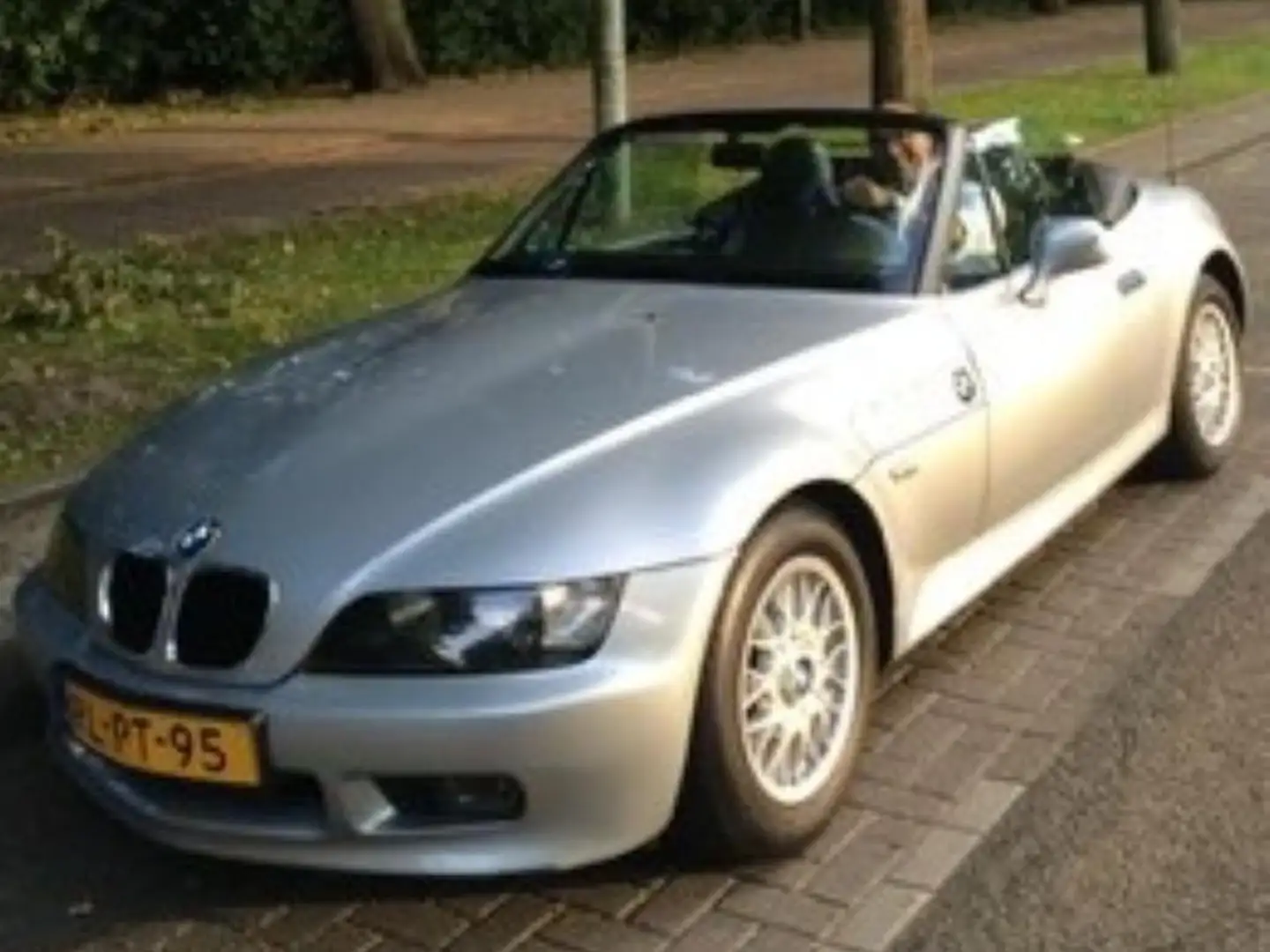 BMW Z3 1.9 Zilver - 1