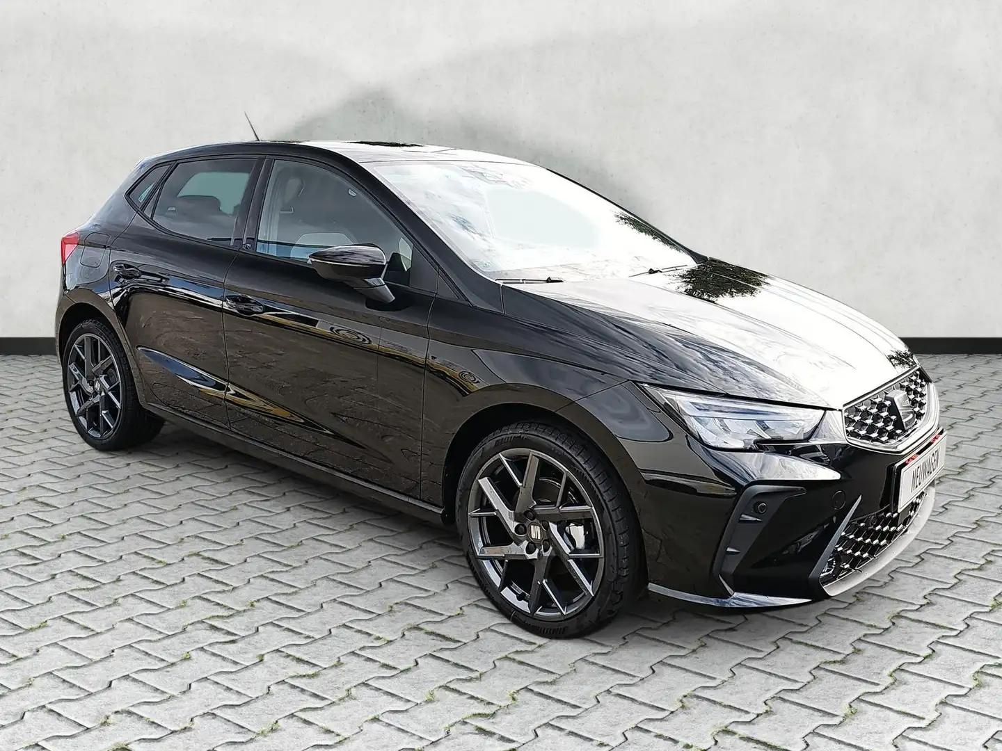 SEAT Ibiza 1.0 TSI 85 kW FR DSG Full Link Kessy Kamera 18Z... Schwarz - 1