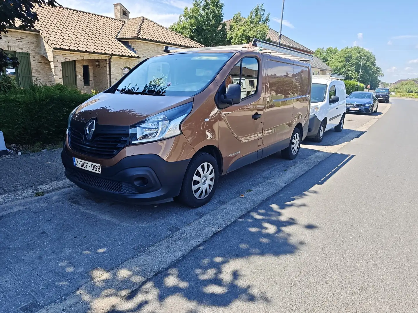 Renault Trafic FGN L1H2 1200 KG DCI 125 ENERGY E6 CONFORT Orange - 2