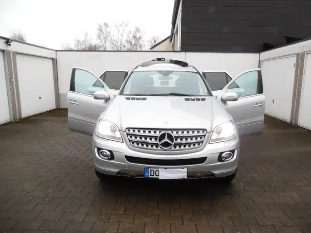 Mercedes-Benz ML 320 CDI M - Klasse Topzustand * Exclusive Vollausst. *