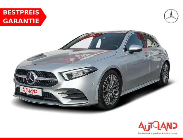 Mercedes-Benz A 220 A220 AMG Line 7G-DCT LED Kamera AHK Navi
