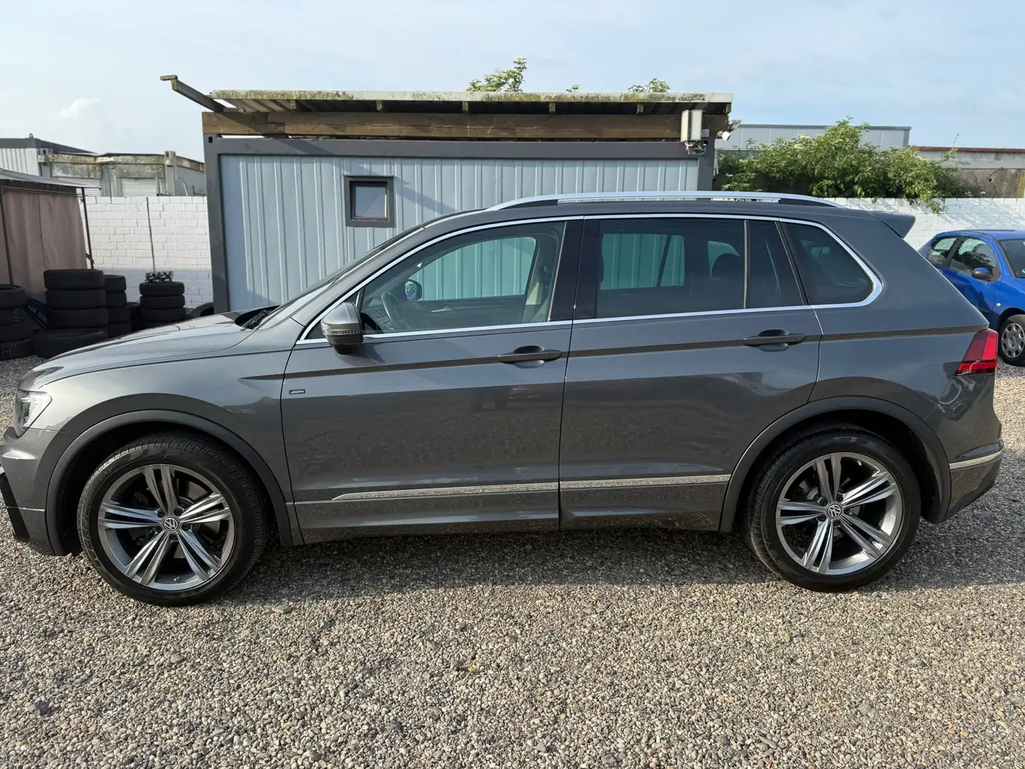 Volkswagen Tiguan Volkswagen Tiguan Join 4Motion*Pano*DSG*R-LINE* Grey - 2