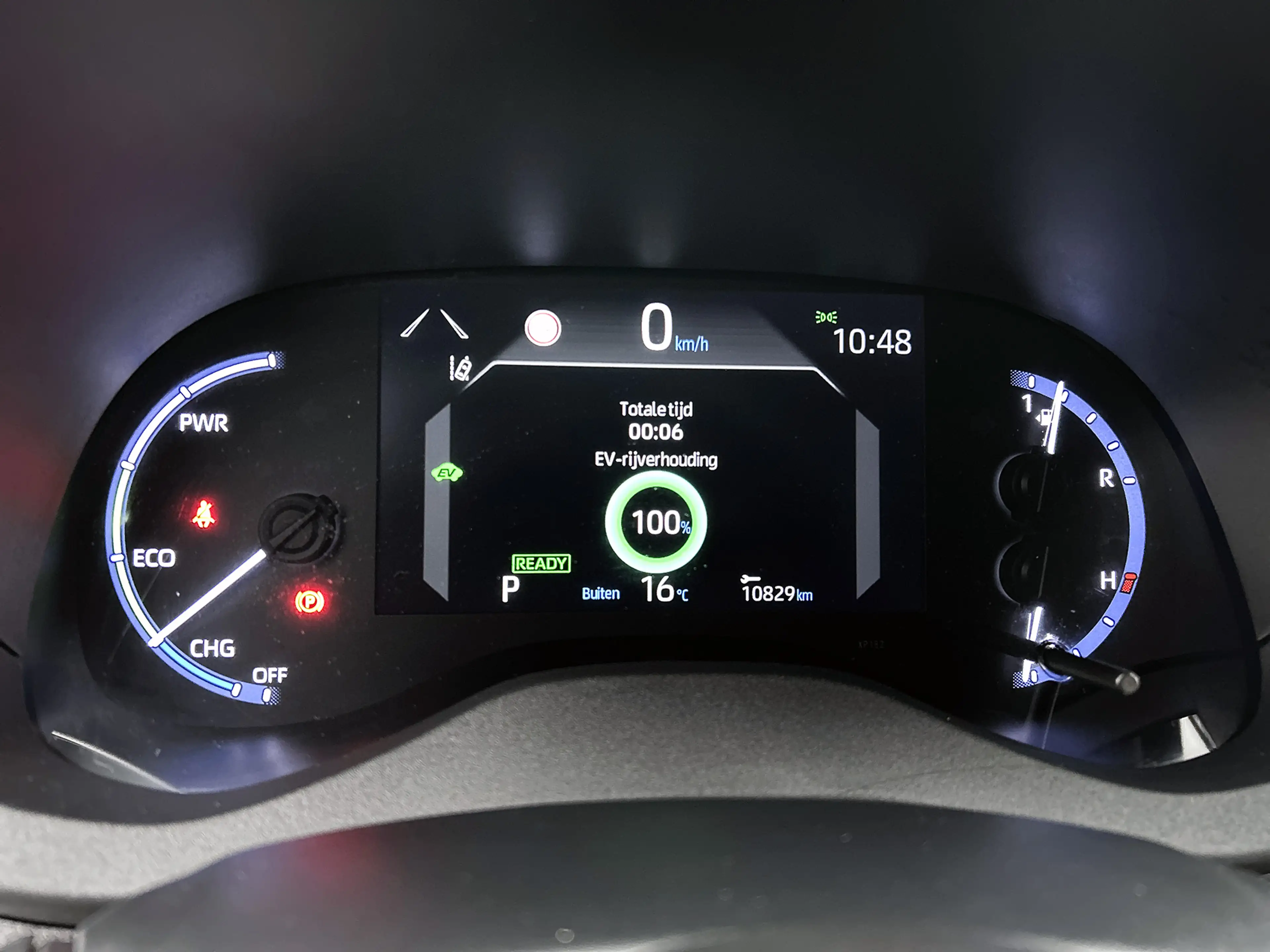 Toyota Yaris Cross 1.5 Hybrid Explore | Voorstoelen verwarmd | — photo 15