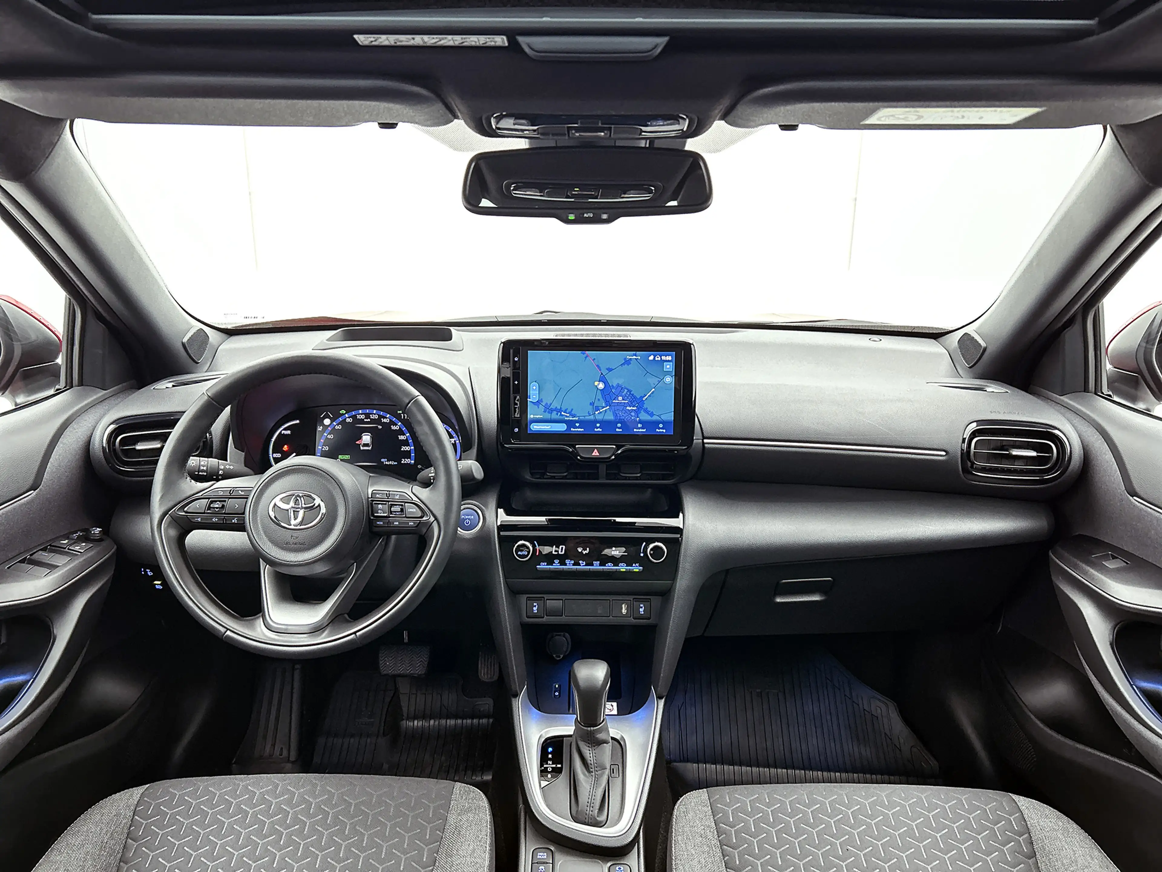 Toyota Yaris Cross 1.5 Hybrid Explore | Voorstoelen verwarmd | — photo 4