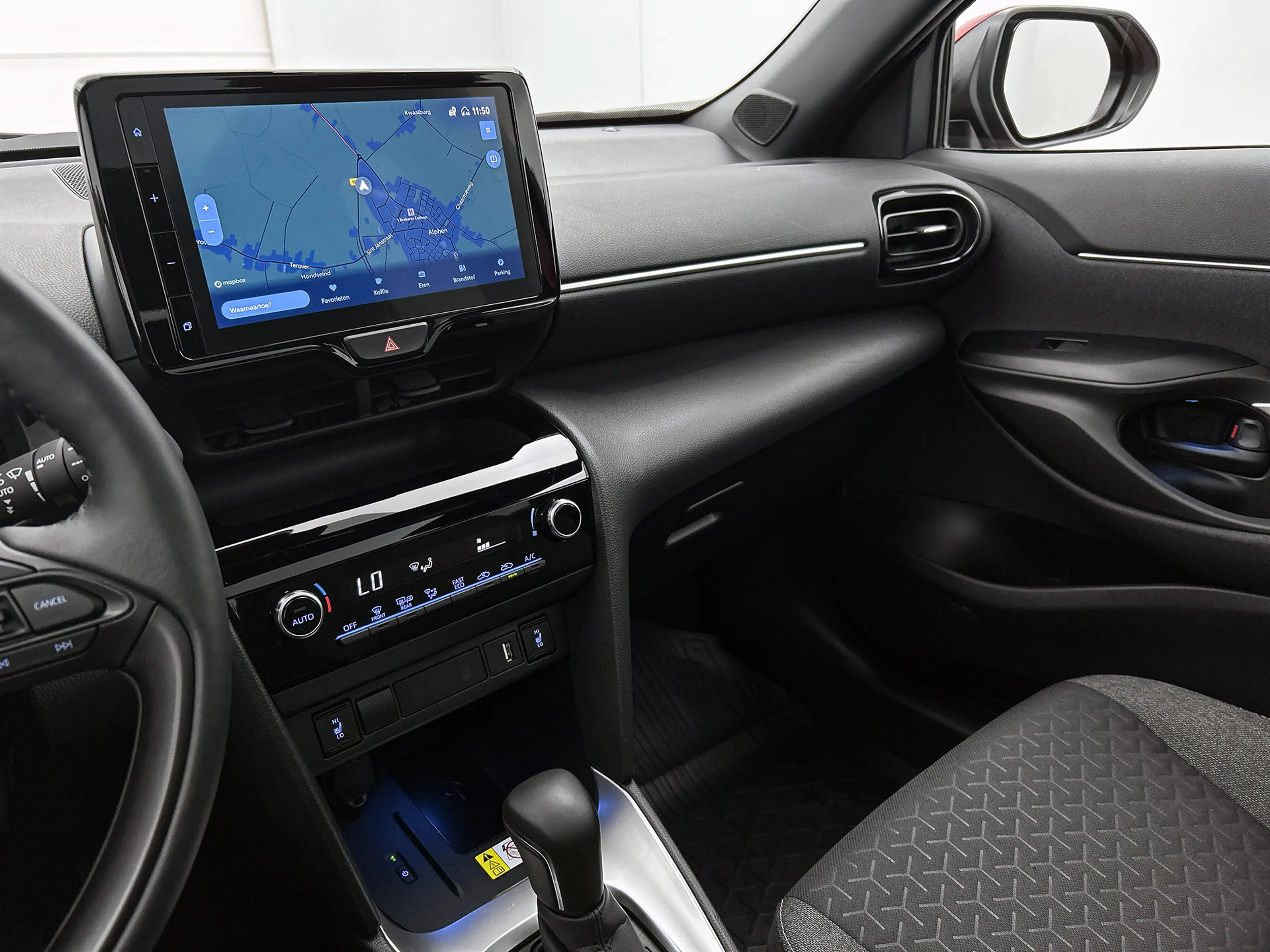 Toyota Yaris Cross 1.5 Hybrid Explore | Voorstoelen verwarmd | — photo 6