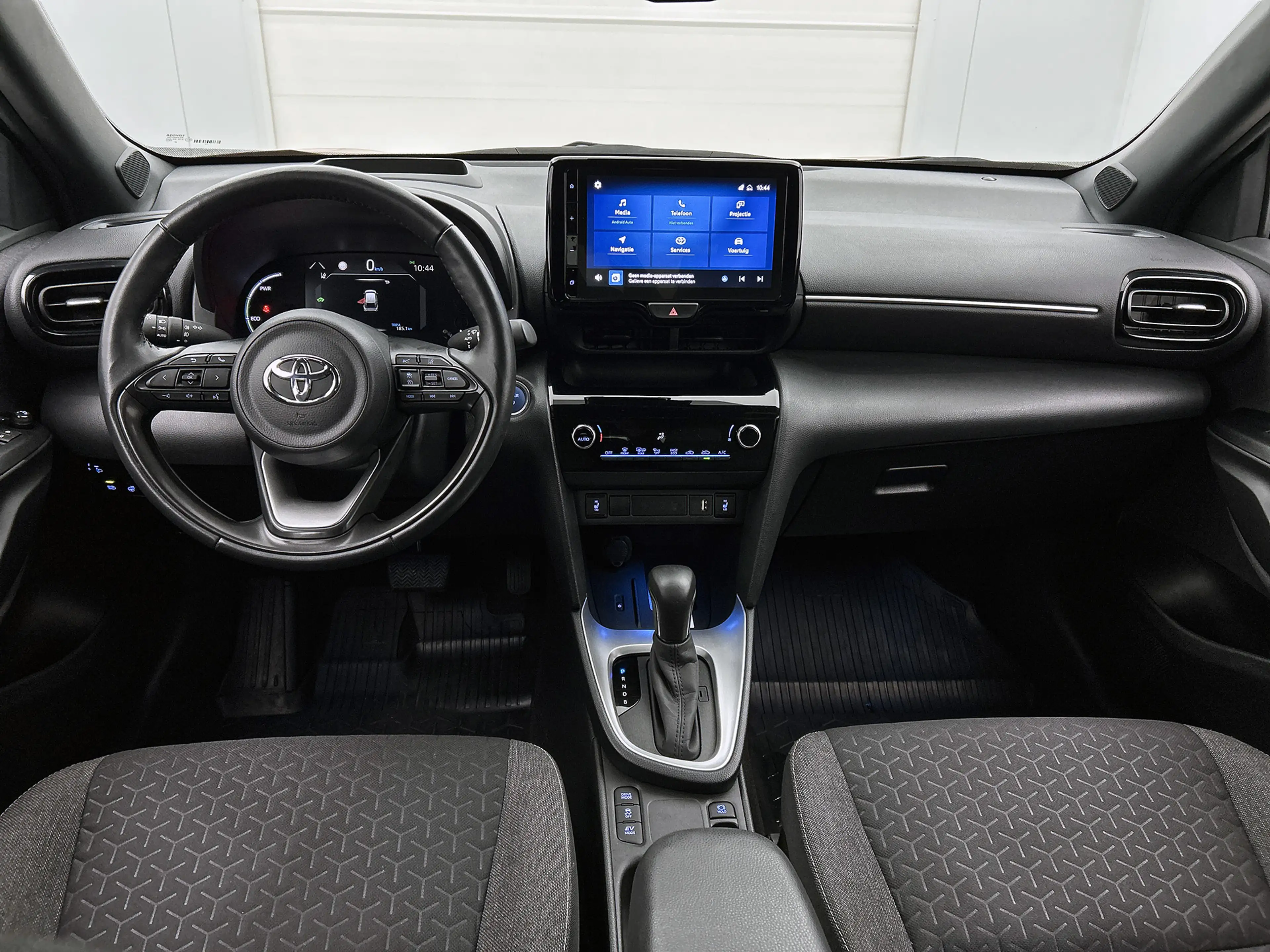 Toyota Yaris Cross 1.5 Hybrid Explore | Voorstoelen verwarmd | — photo 14