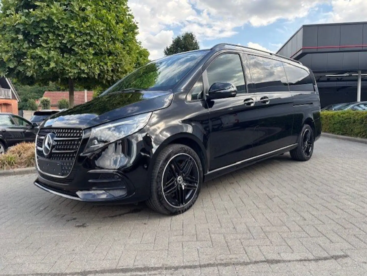Mercedes-Benz V 300 d lang 9G-Tronic Dubbel Cabine/AMG PACK/Leder/Led Czarny - 1