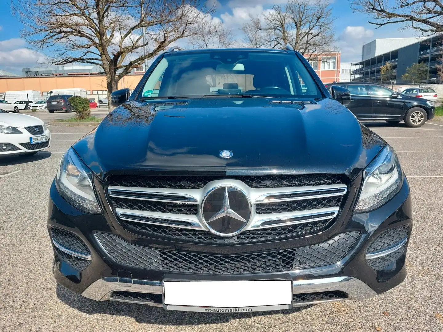 Mercedes-Benz GLE 350 d 4Matic Schwarz - 2