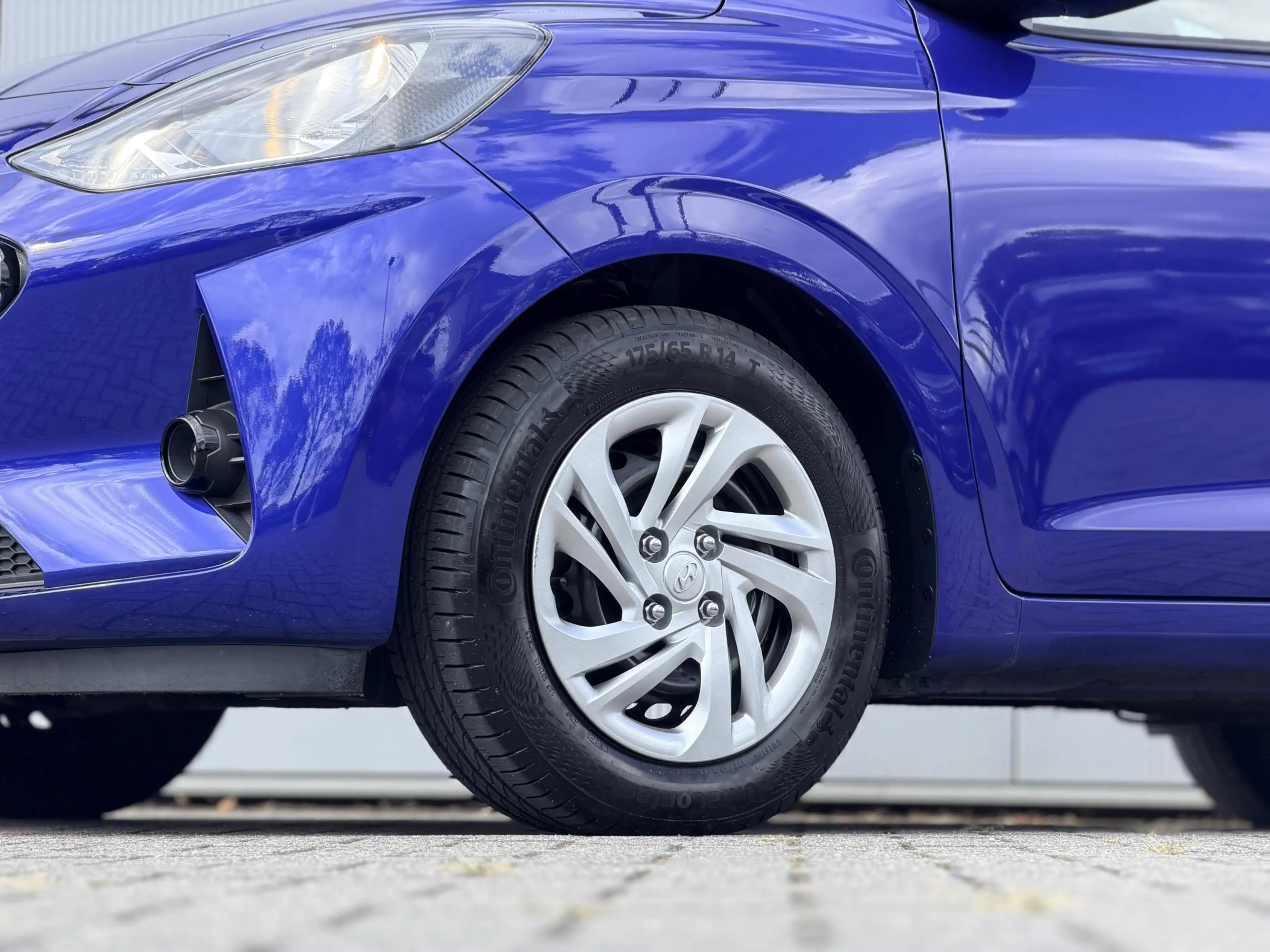 Hyundai i10 1.0 Comfort Smart / Navigatie / Achteruitrijcamera — photo 27