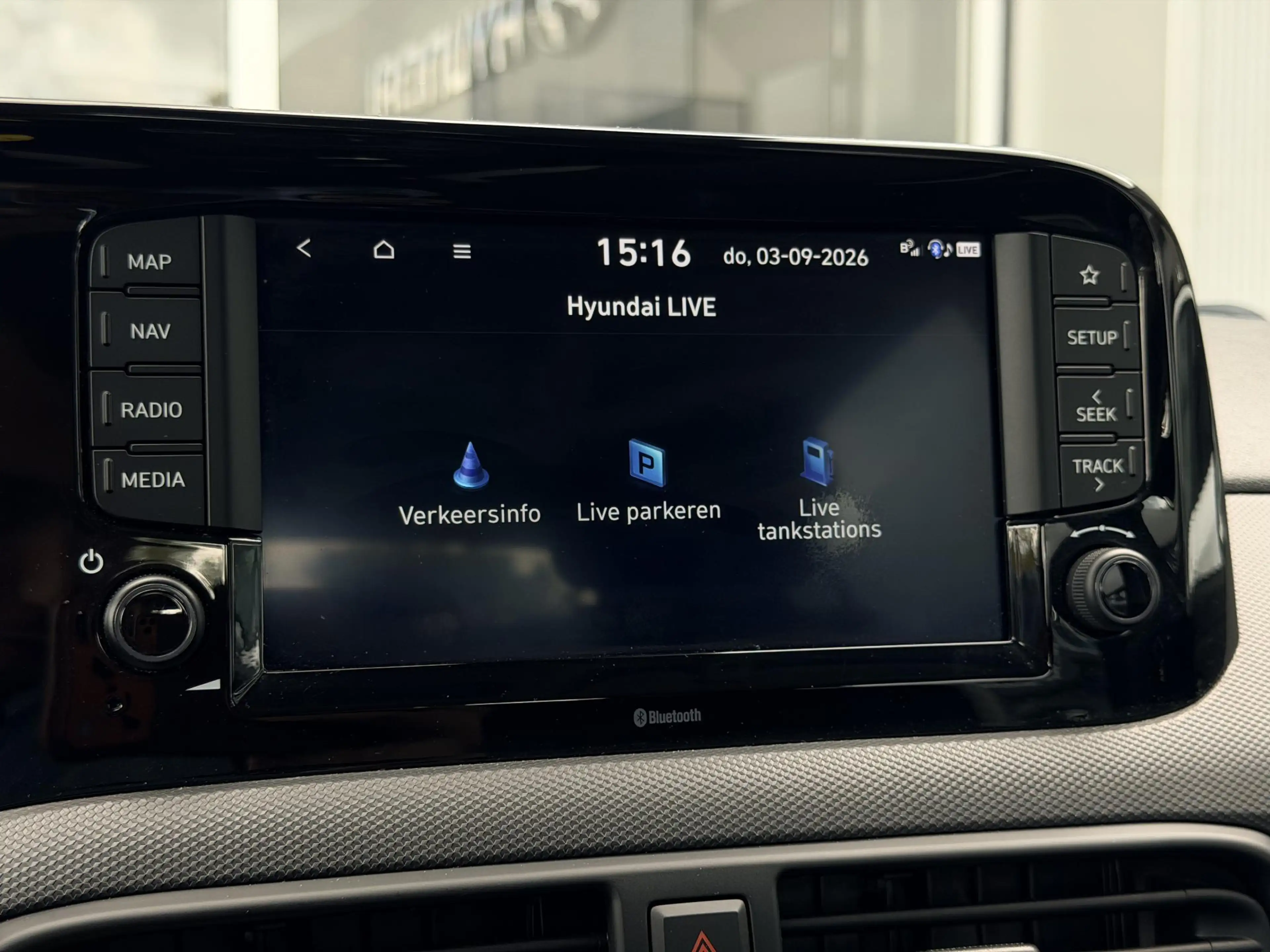 Hyundai i10 1.0 Comfort Smart / Navigatie / Achteruitrijcamera — photo 41