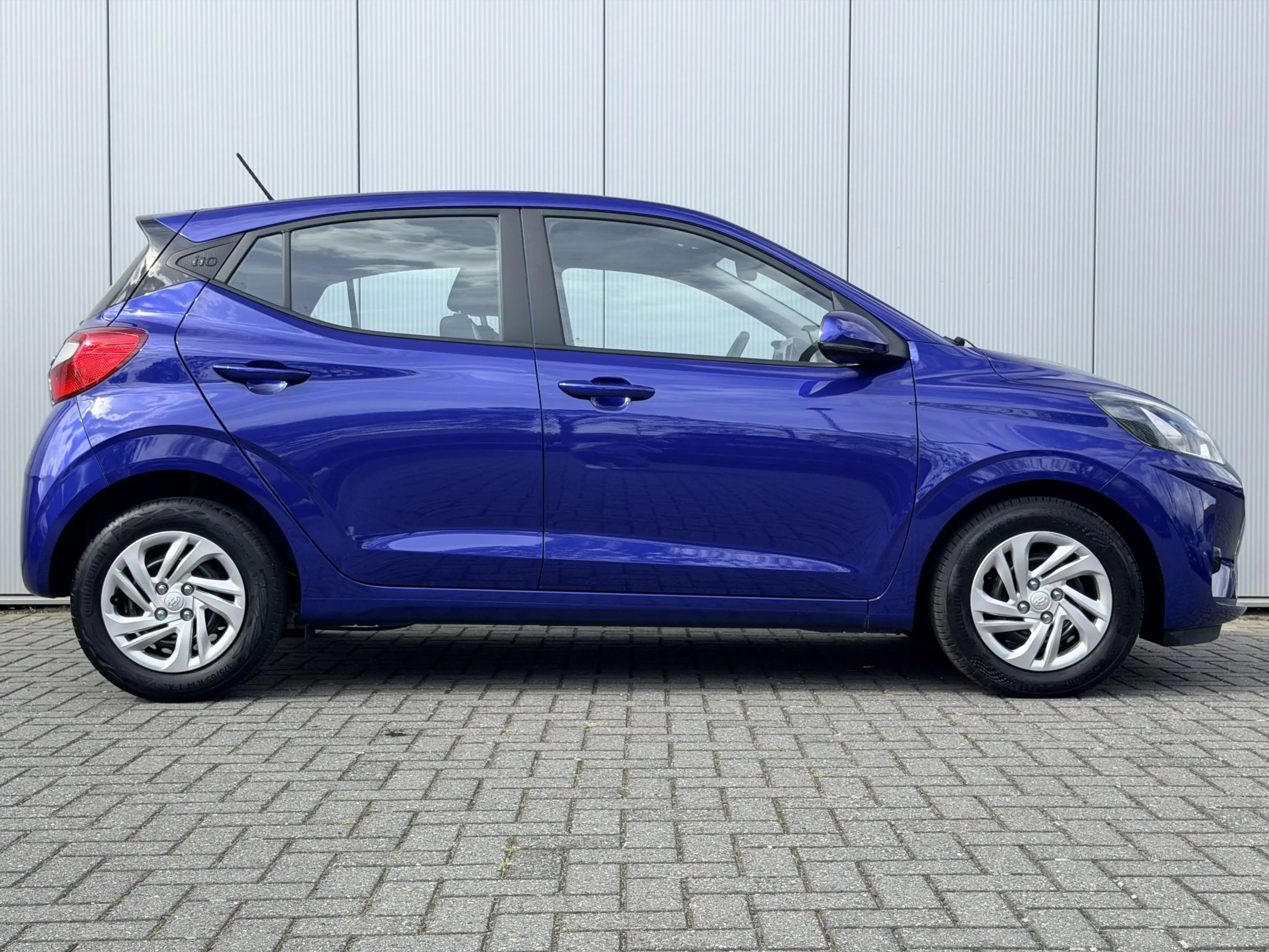 Hyundai i10 1.0 Comfort Smart / Navigatie / Achteruitrijcamera — photo 6