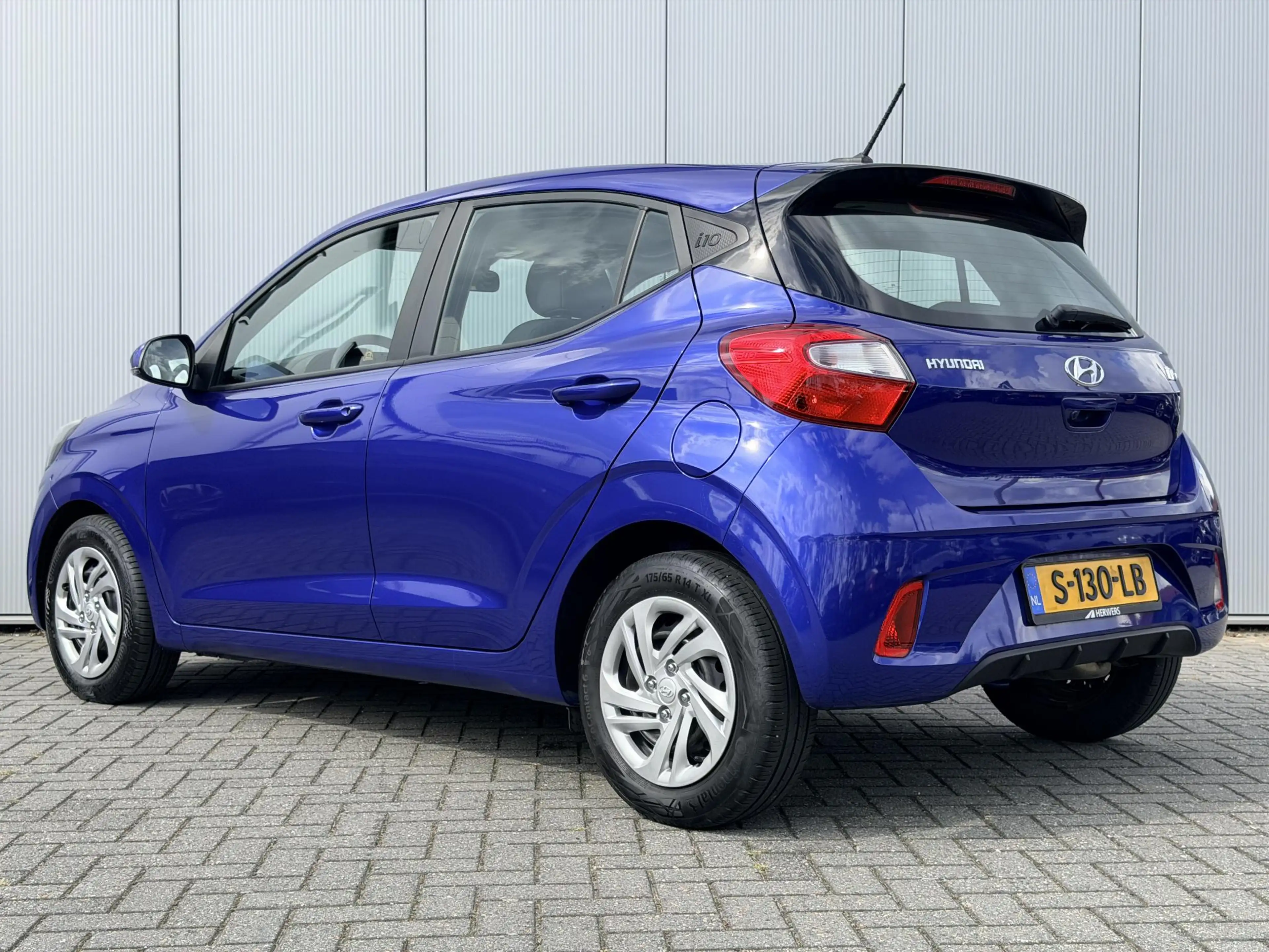 Hyundai i10 1.0 Comfort Smart / Navigatie / Achteruitrijcamera — photo 13