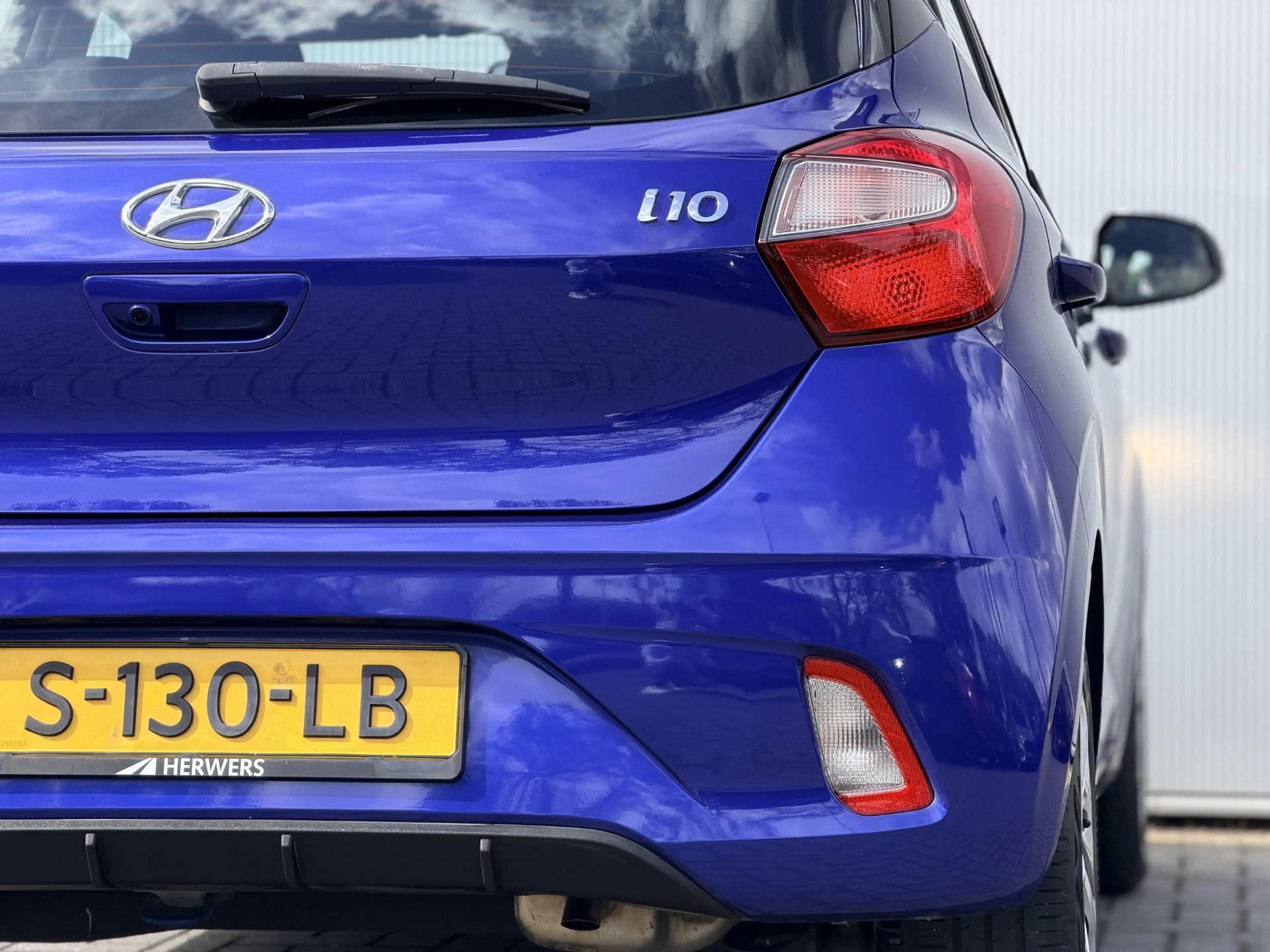 Hyundai i10 1.0 Comfort Smart / Navigatie / Achteruitrijcamera — photo 25
