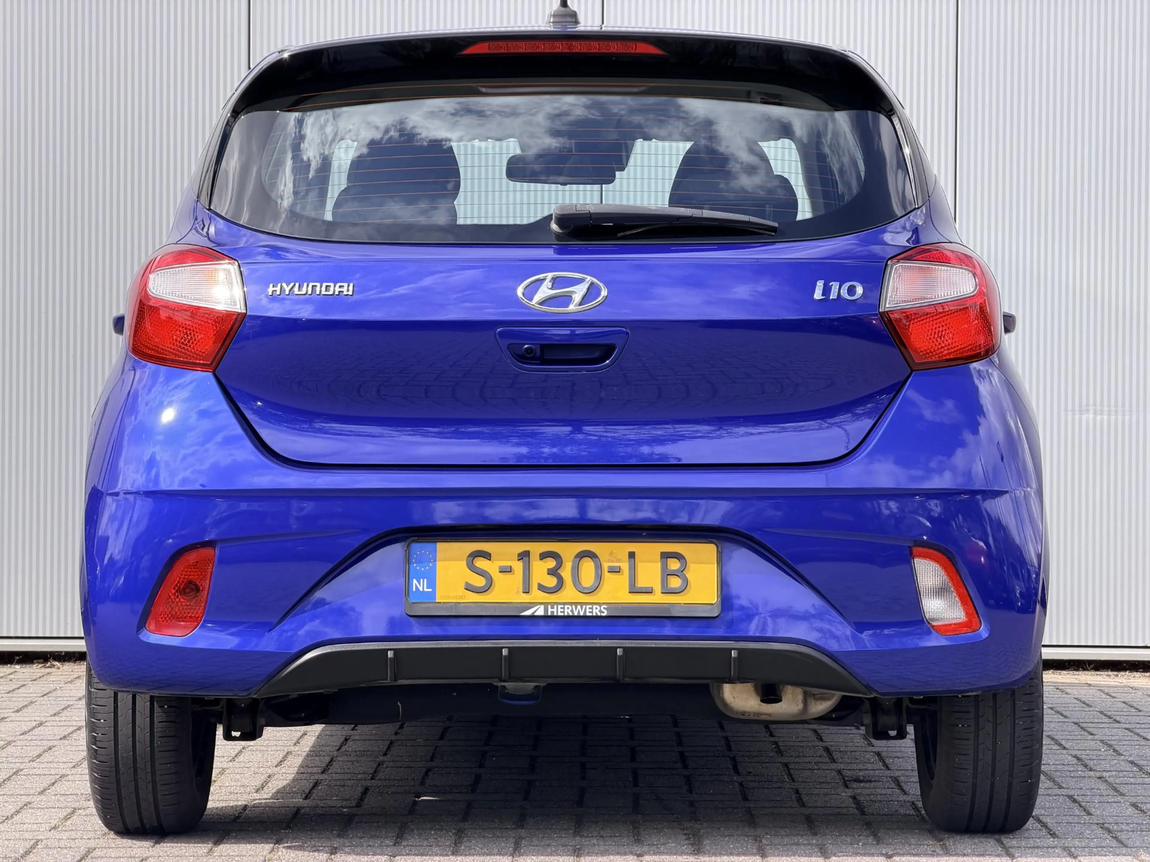 Hyundai i10 1.0 Comfort Smart / Navigatie / Achteruitrijcamera — photo 24