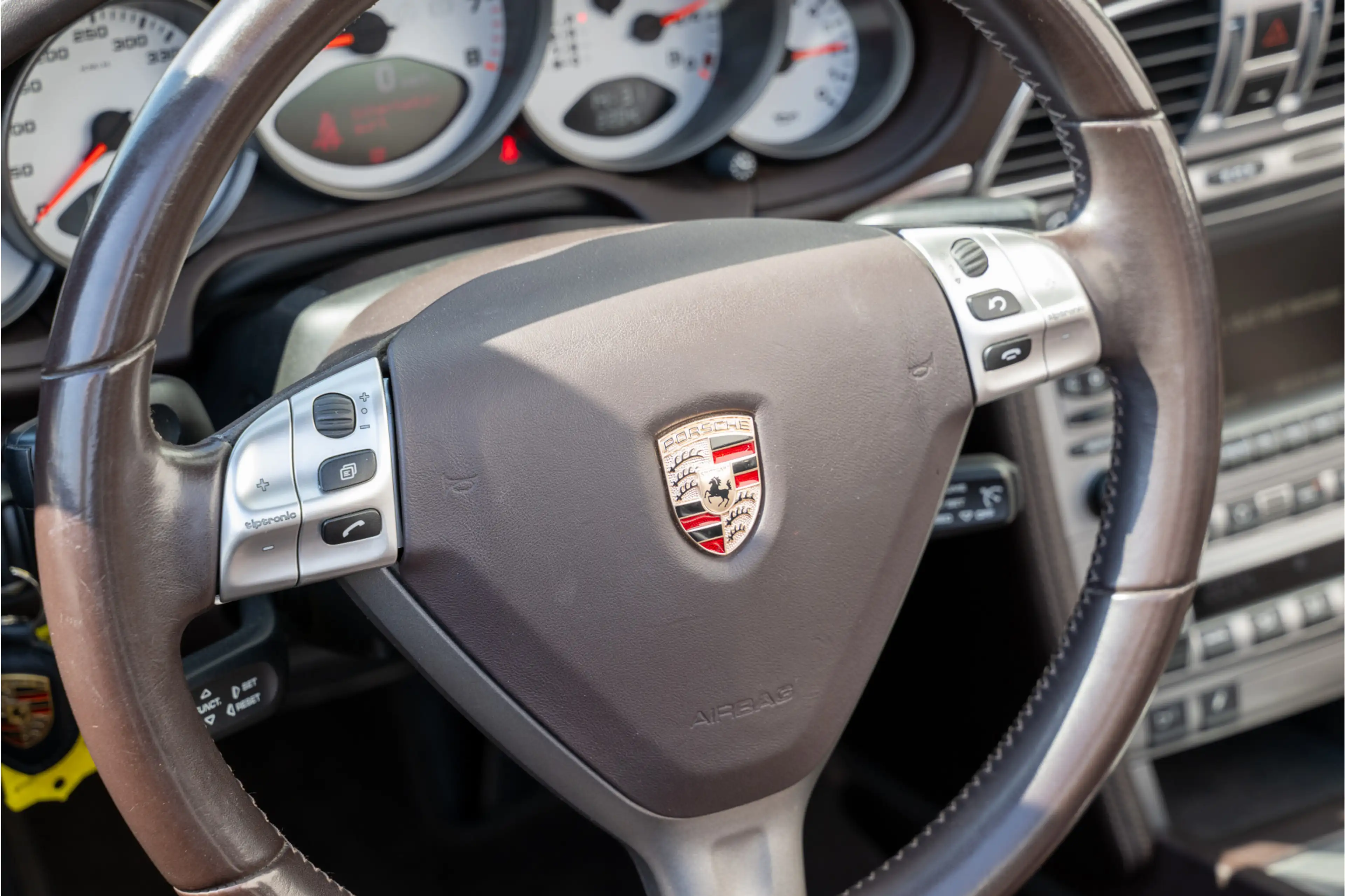Porsche 997 Cabrio Carrera 4S BOSE / Stoelverwarming / ParkAss — photo 7
