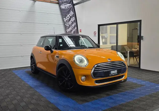 MINI One cooper F56 1.5 135 (Boite auto, Caméra de recul, Régulateur vitesse, Volant JCW)
