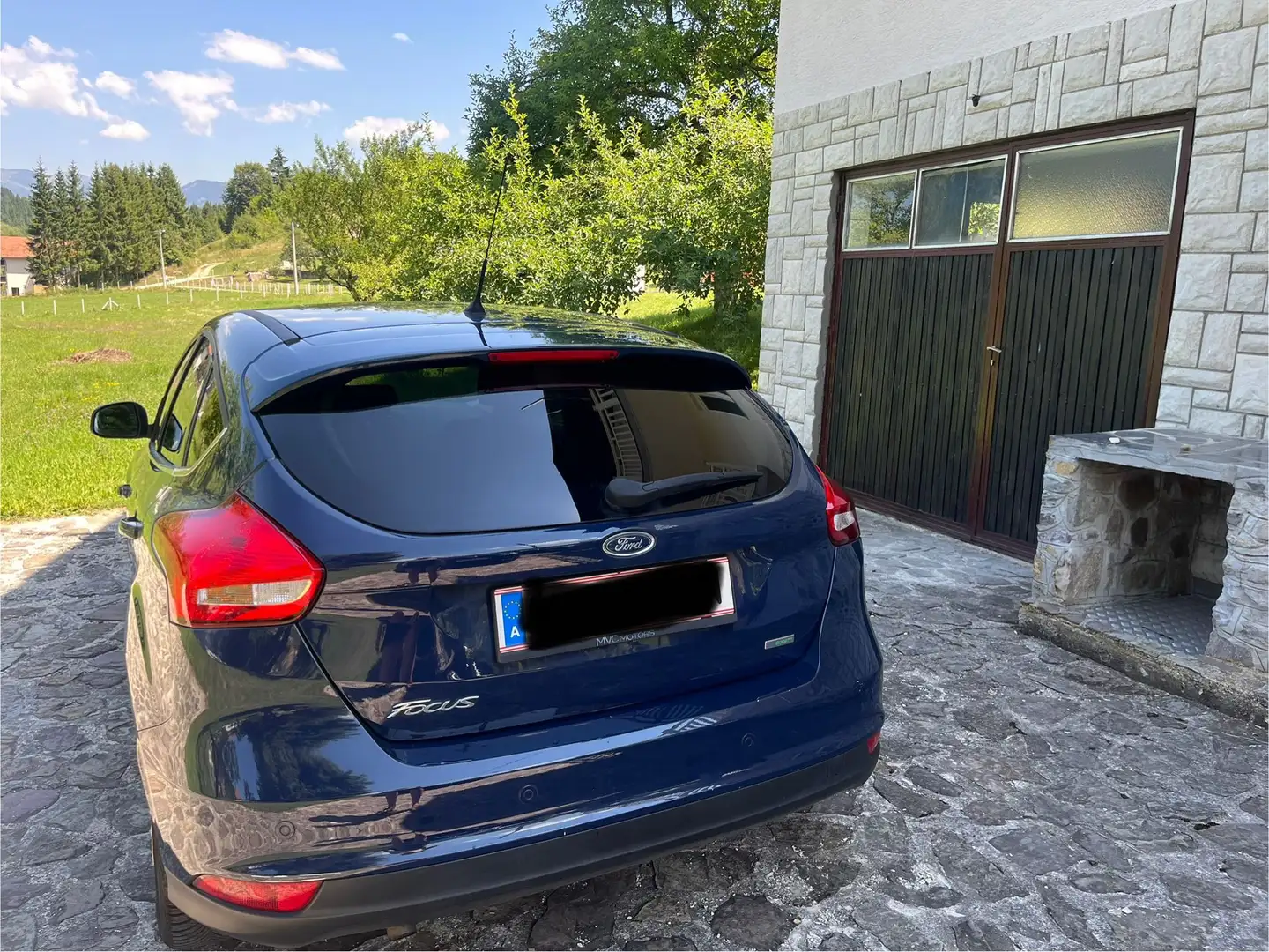 Ford Focus Focus Traveller 1,0 EcoBoost Titanium Titanium Blau - 2