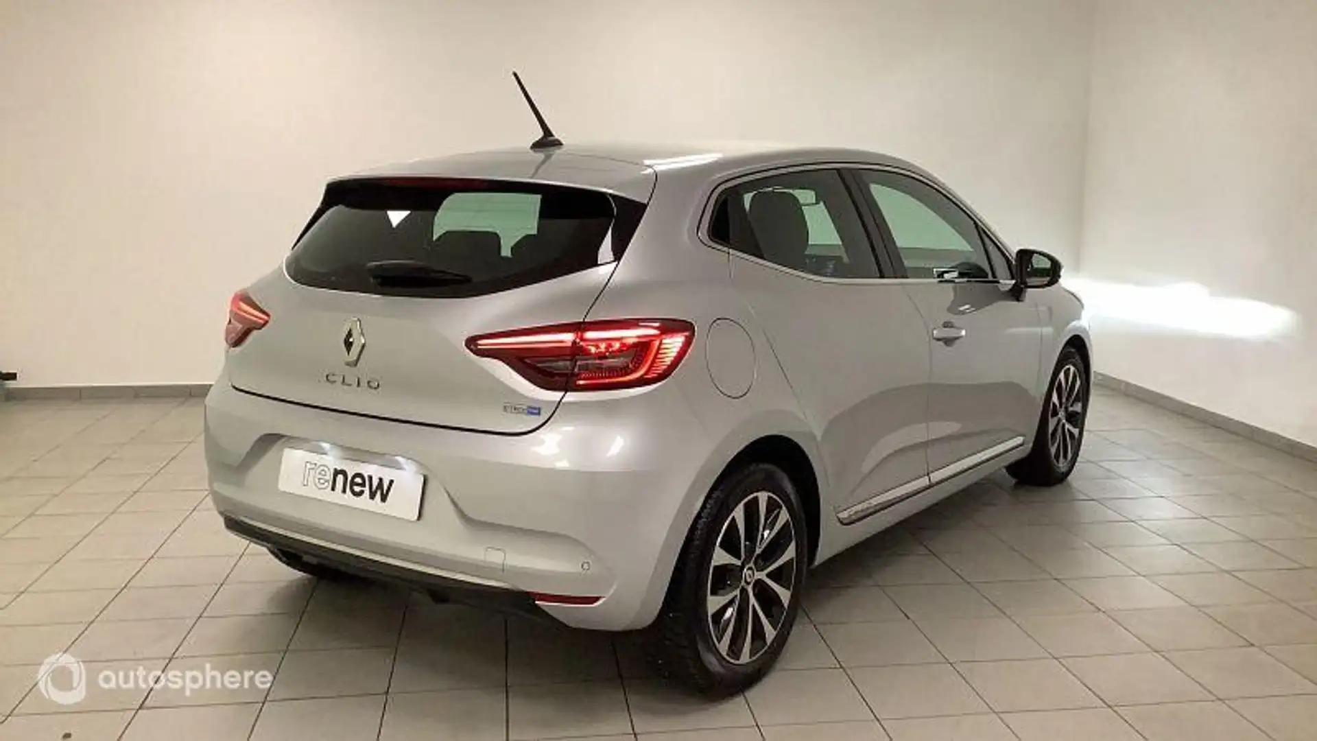 Renault Clio 1.6 E-Tech hybride 140ch Intens -21N - 2