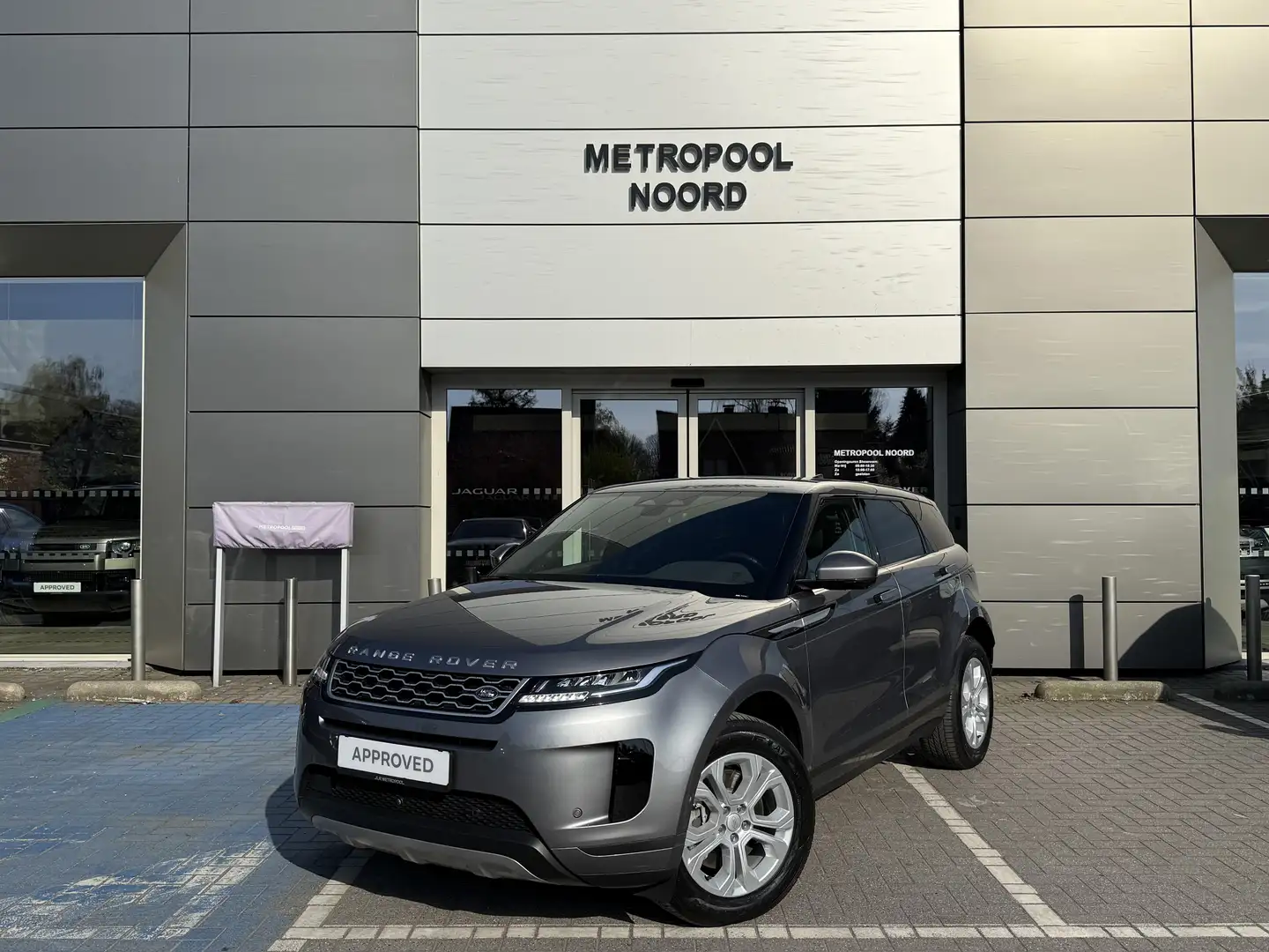 Land Rover Range Rover Evoque P300e S Grijs - 1
