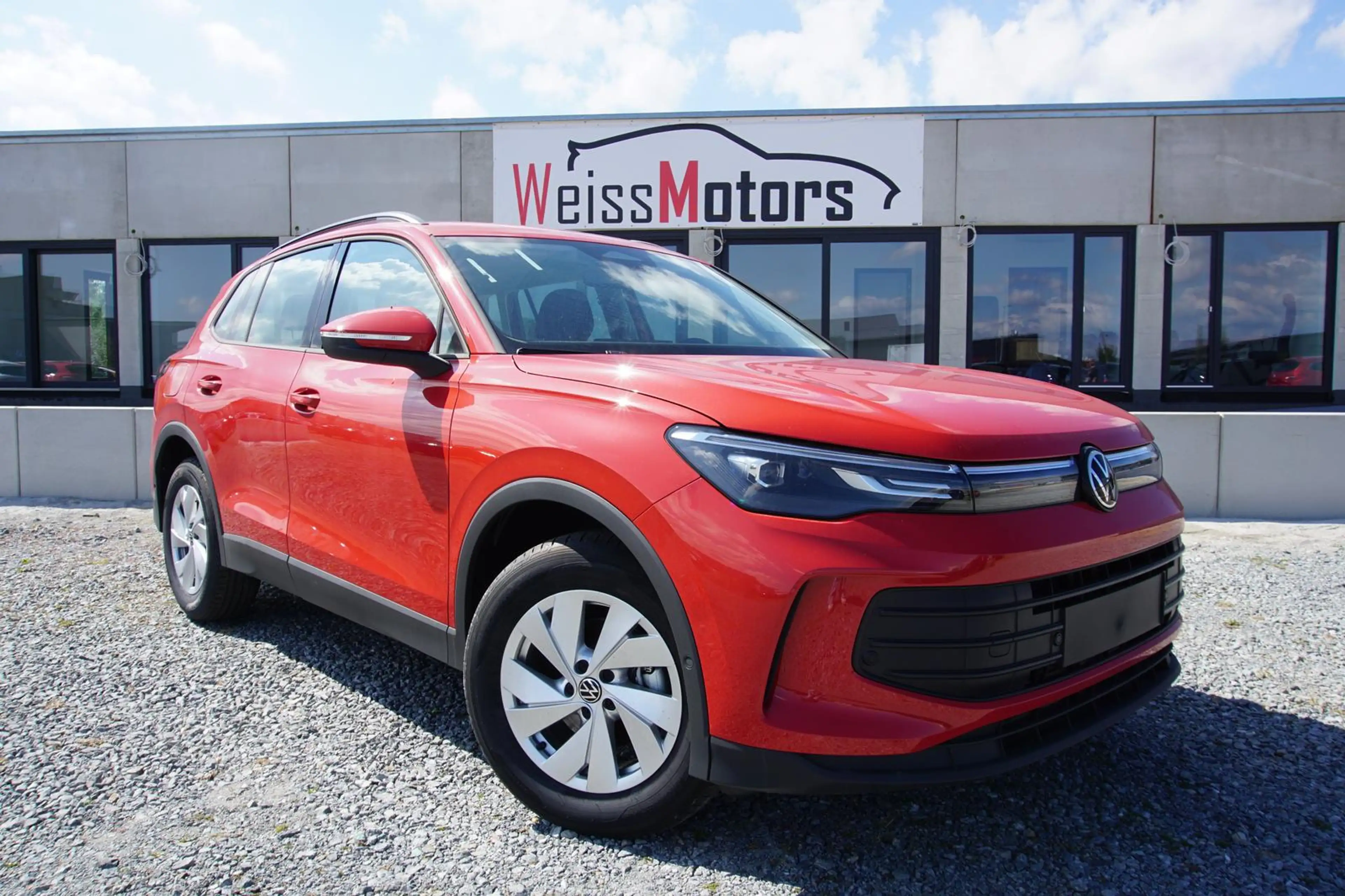 Volkswagen Tiguan 1.5eTSI DSG Navi/MirrorLi AHK Kamera ACC