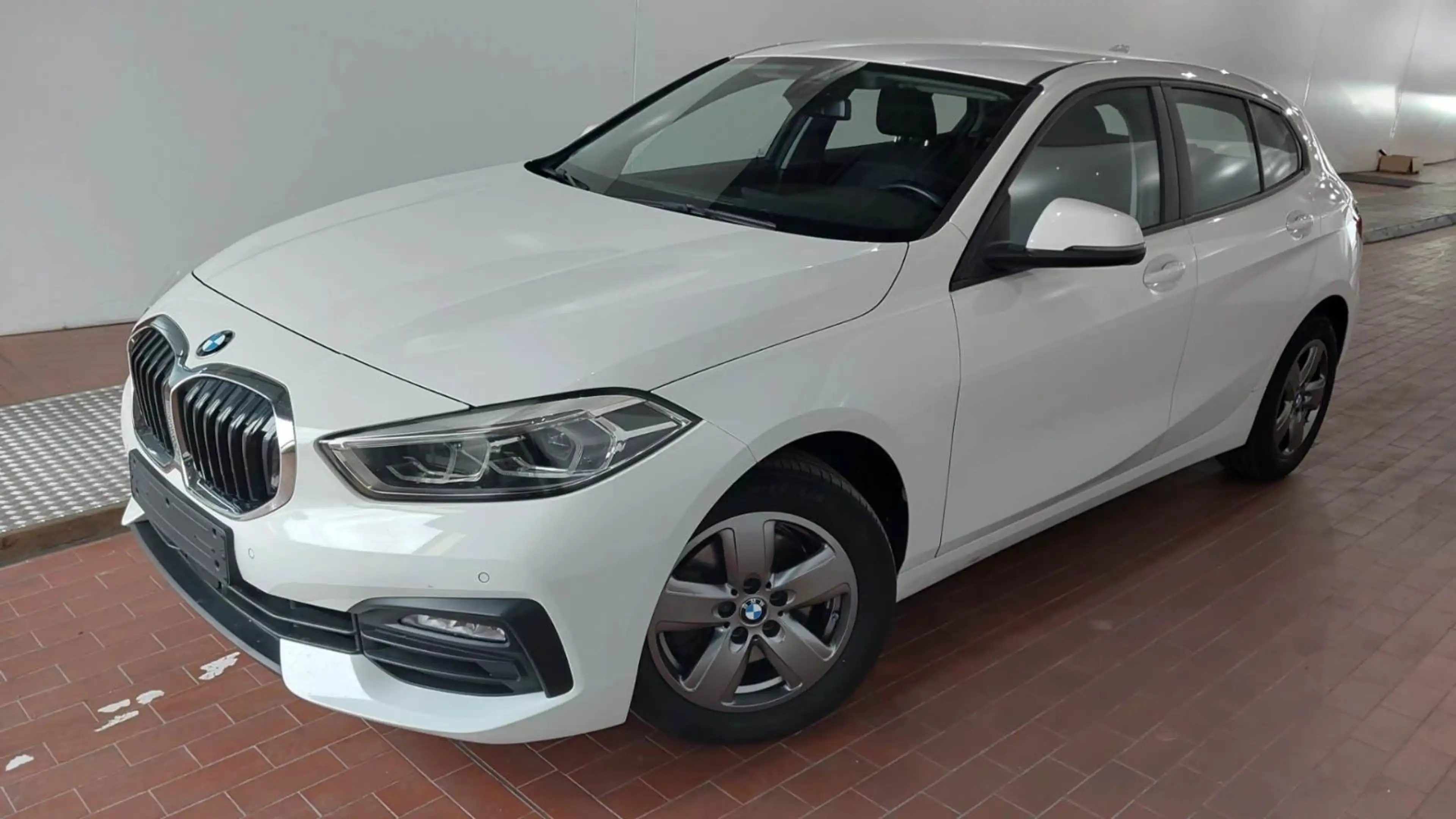 BMW 118 d Advantage *LED*Volldigital*Carplay*SHZ*