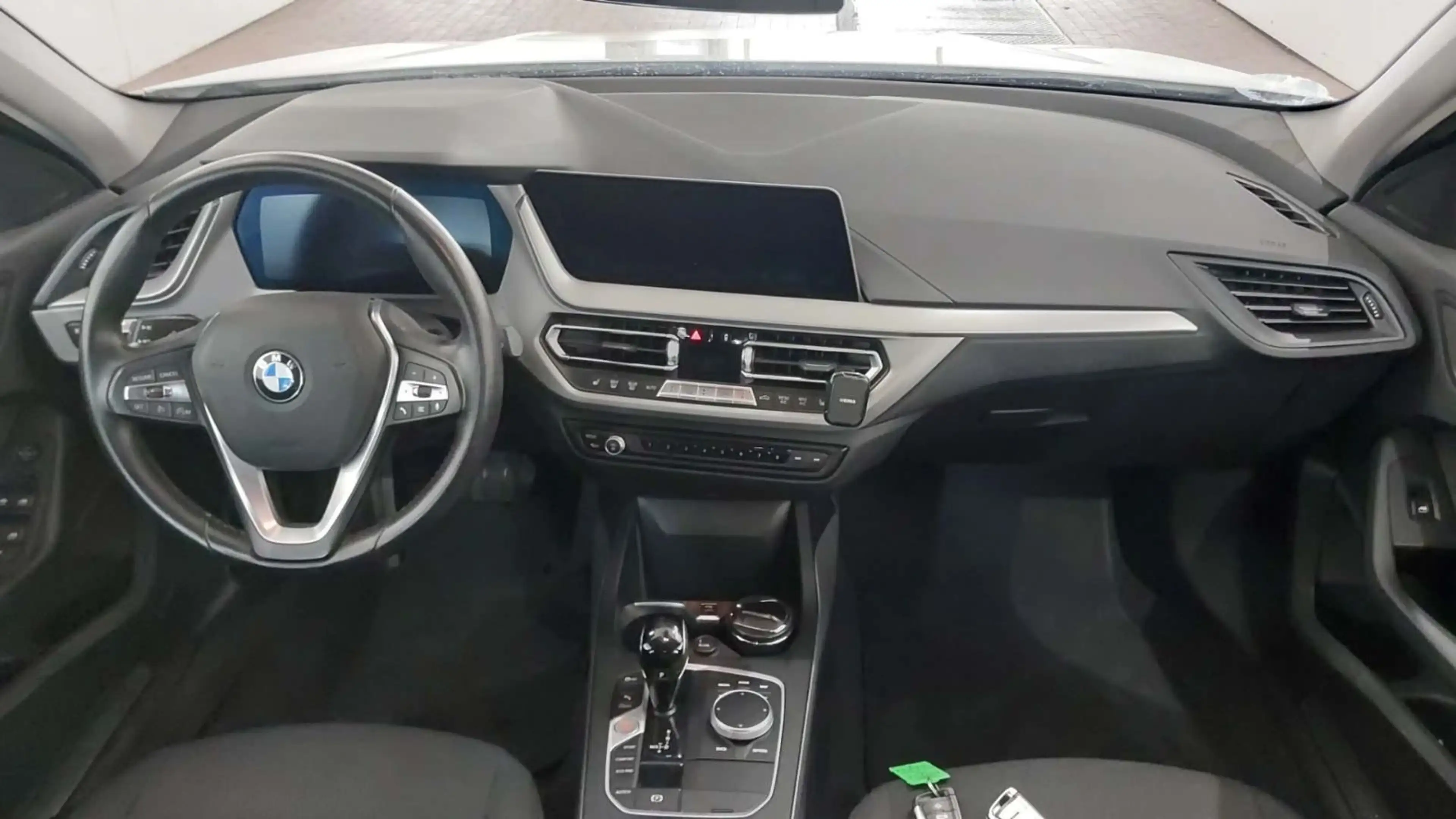 BMW 118 d Advantage *LED*Volldigital*Carplay*SHZ* — photo 5