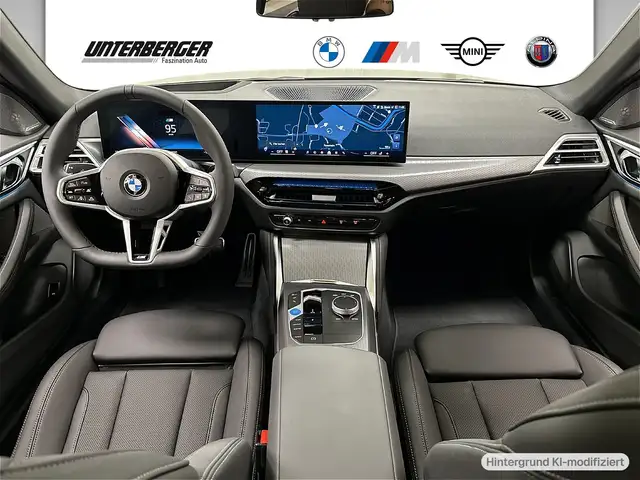 BMW I4 view 7