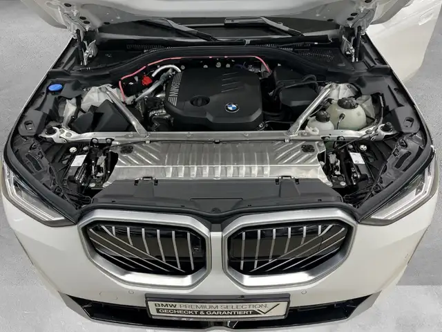BMW X3 view 14