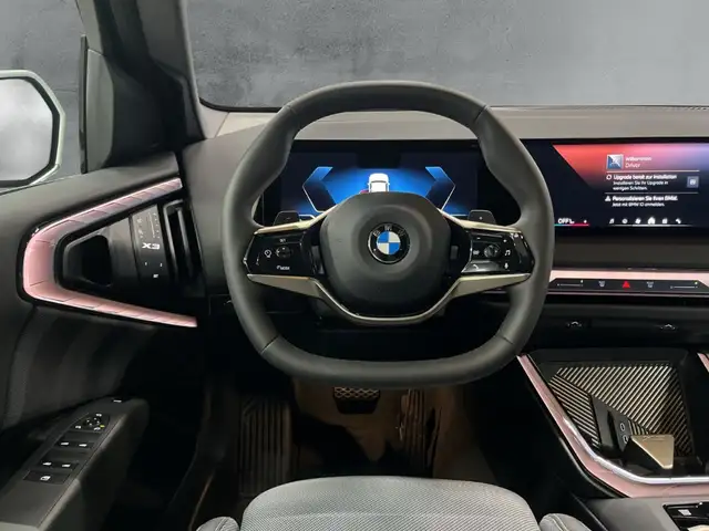 BMW X3 view 10