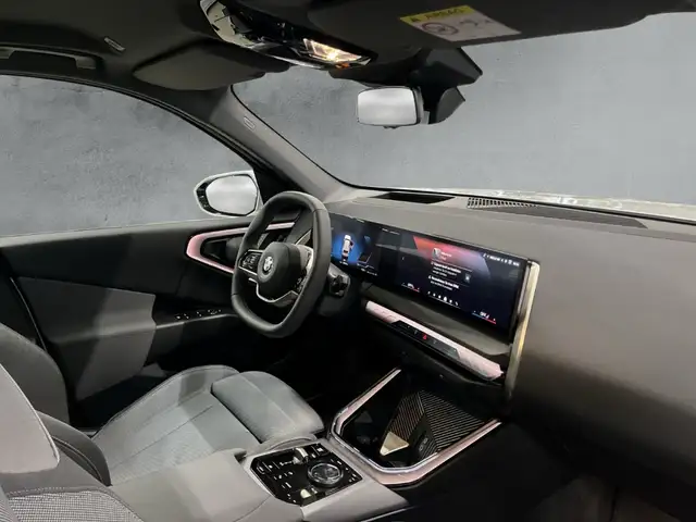 BMW X3 view 12