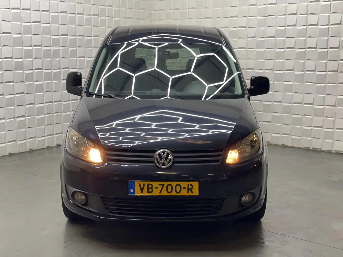 Volkswagen Caddy 1.6 TDI Maxi AUTOMAAT LEER NAVI CRUISE - 2