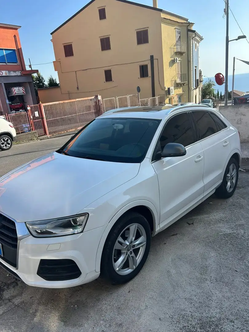 Audi Q3 Q3 2.0 tdi Sport quattro 150cv s-tronic Bianco - 2