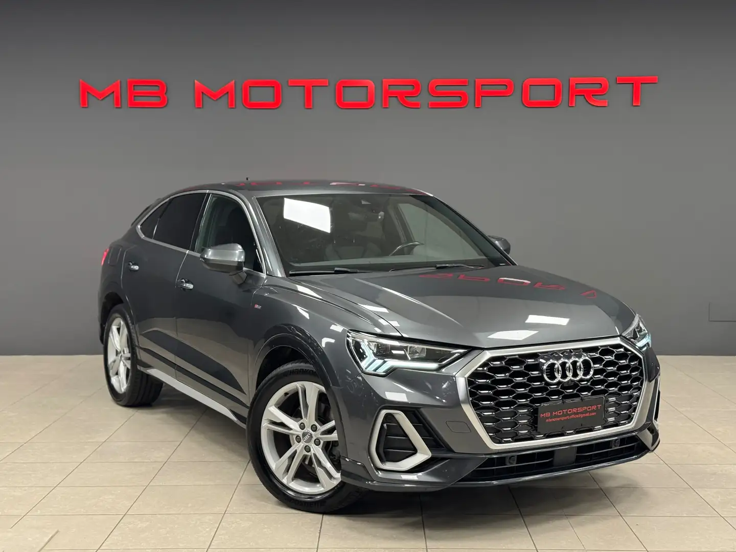 Audi Q3 Q3 Sportback 2.0 tdi S-line quattro 150cv s-tronic Grigio - 1