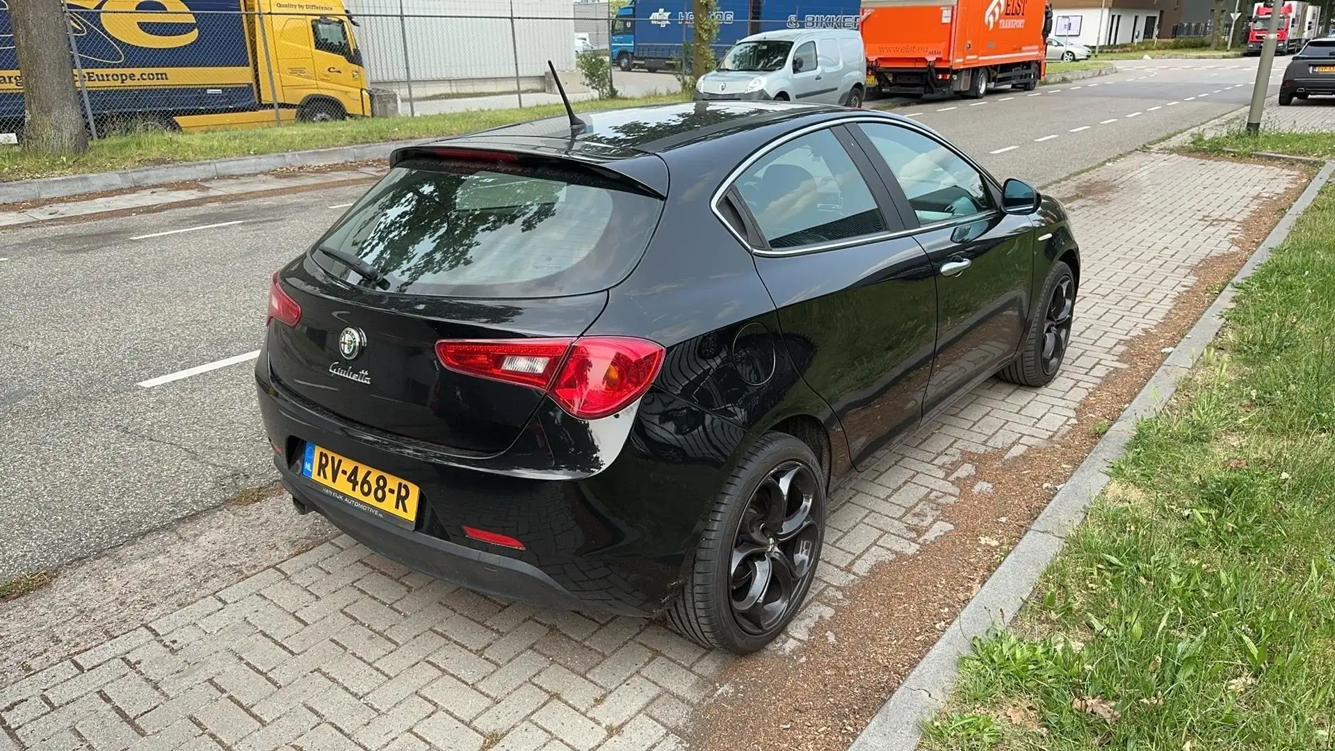 Alfa Romeo Giulietta 1.4 T Distinctive Airco Cruise control Panorama da Noir - 2