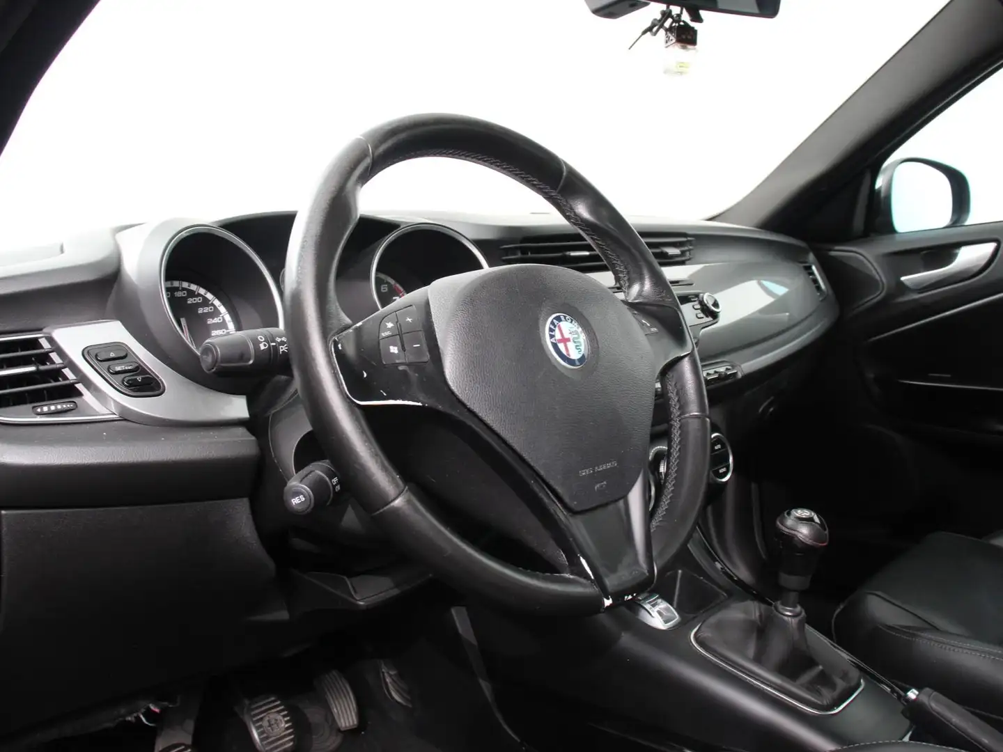 Alfa Romeo Giulietta 1.4 T Distinctive Airco Cruise control Panorama da Negro - 2