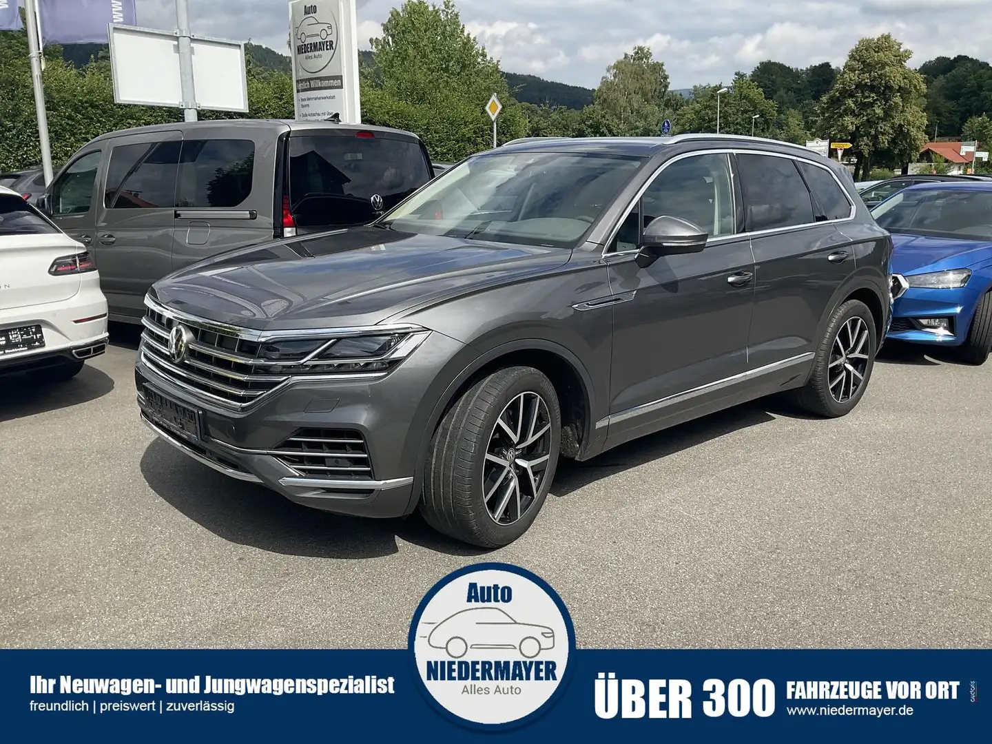 Volkswagen Touareg 3.0 V6 TDI Atmosphere, Luft, Leder, IQ, Dynaudio, Grau - 1