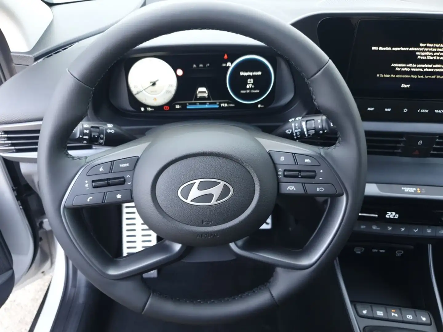 Hyundai BAYON GO Plus 1.0 T-GDI y5bu2 Grau - 2