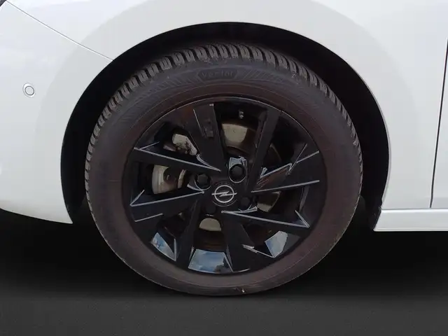 Opel Corsa view 8