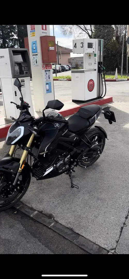 Keeway RKF 125 Negro - 2