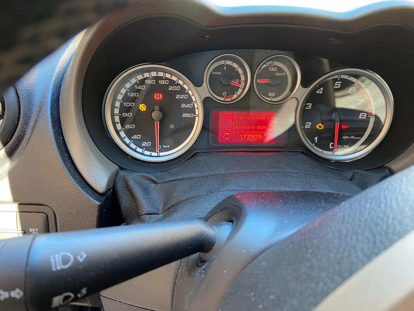 Alfa Romeo MiTo MiTo 1.4 Mito 78 Mito Rojo - 2