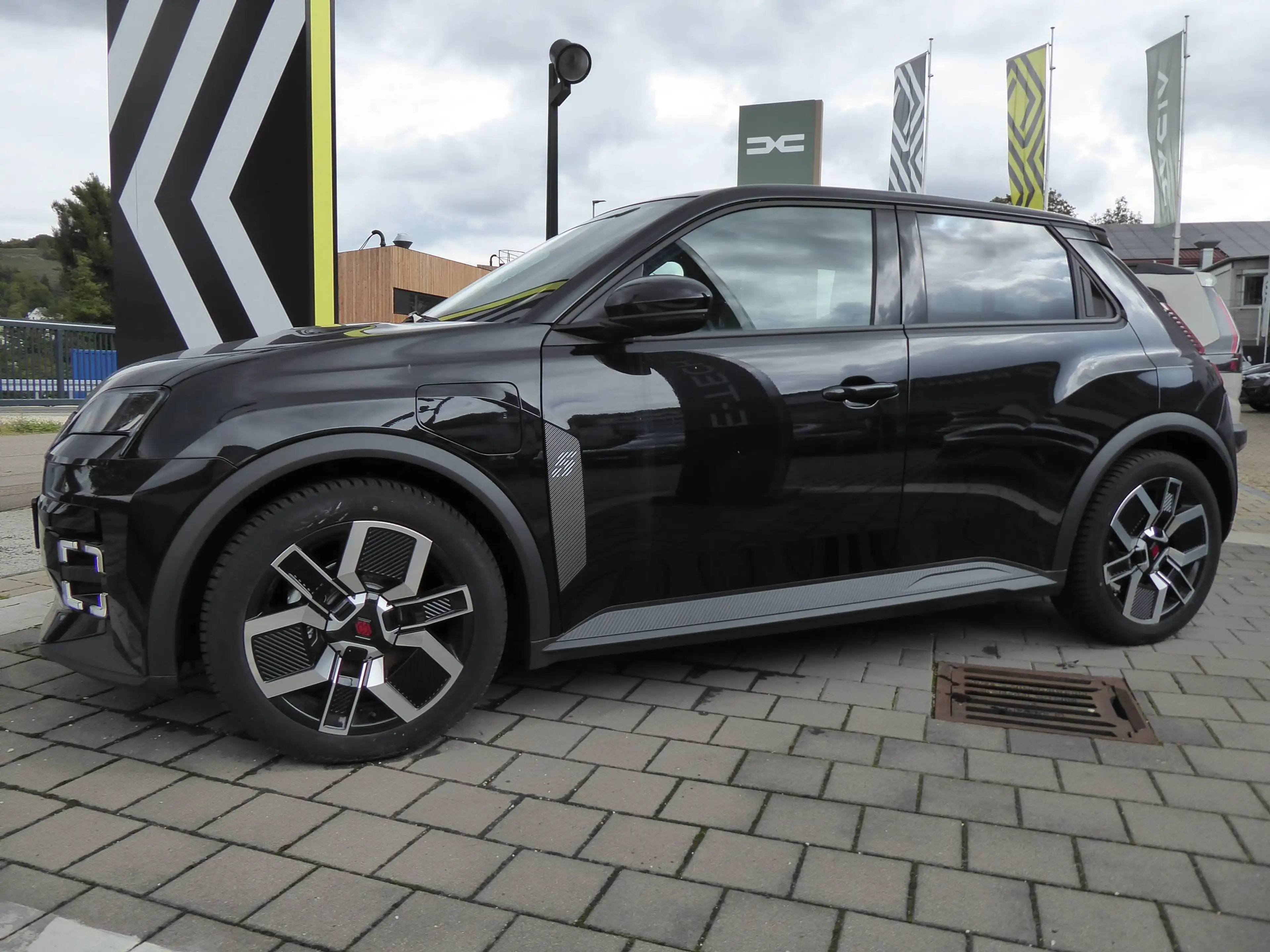 Renault R 5 R 5 E-Tech Techno 150 Comfort Range