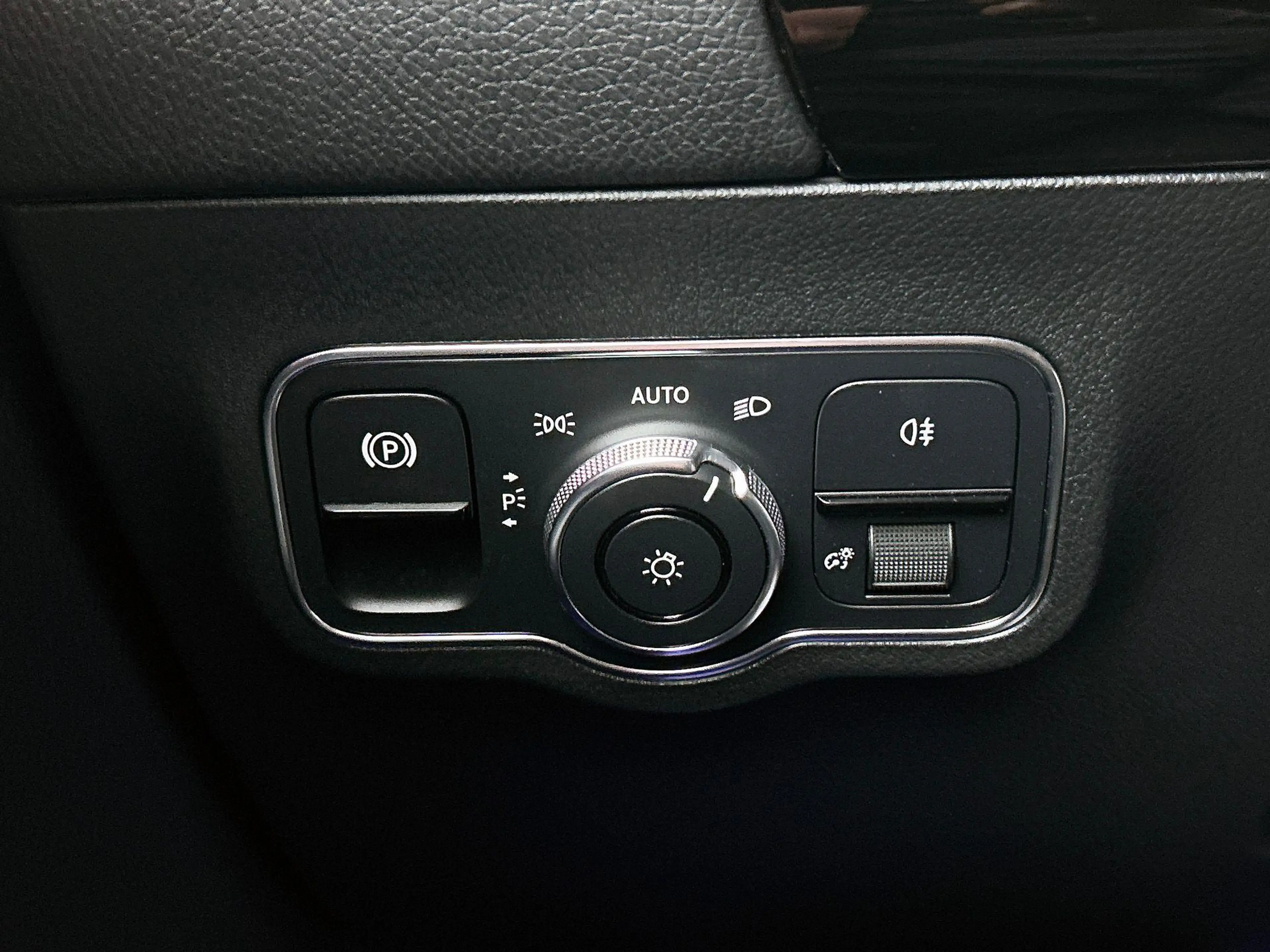 Mercedes-Benz B 250 e Luxury Line | Verwarmde Zetels | Smartphone Inte — photo 12