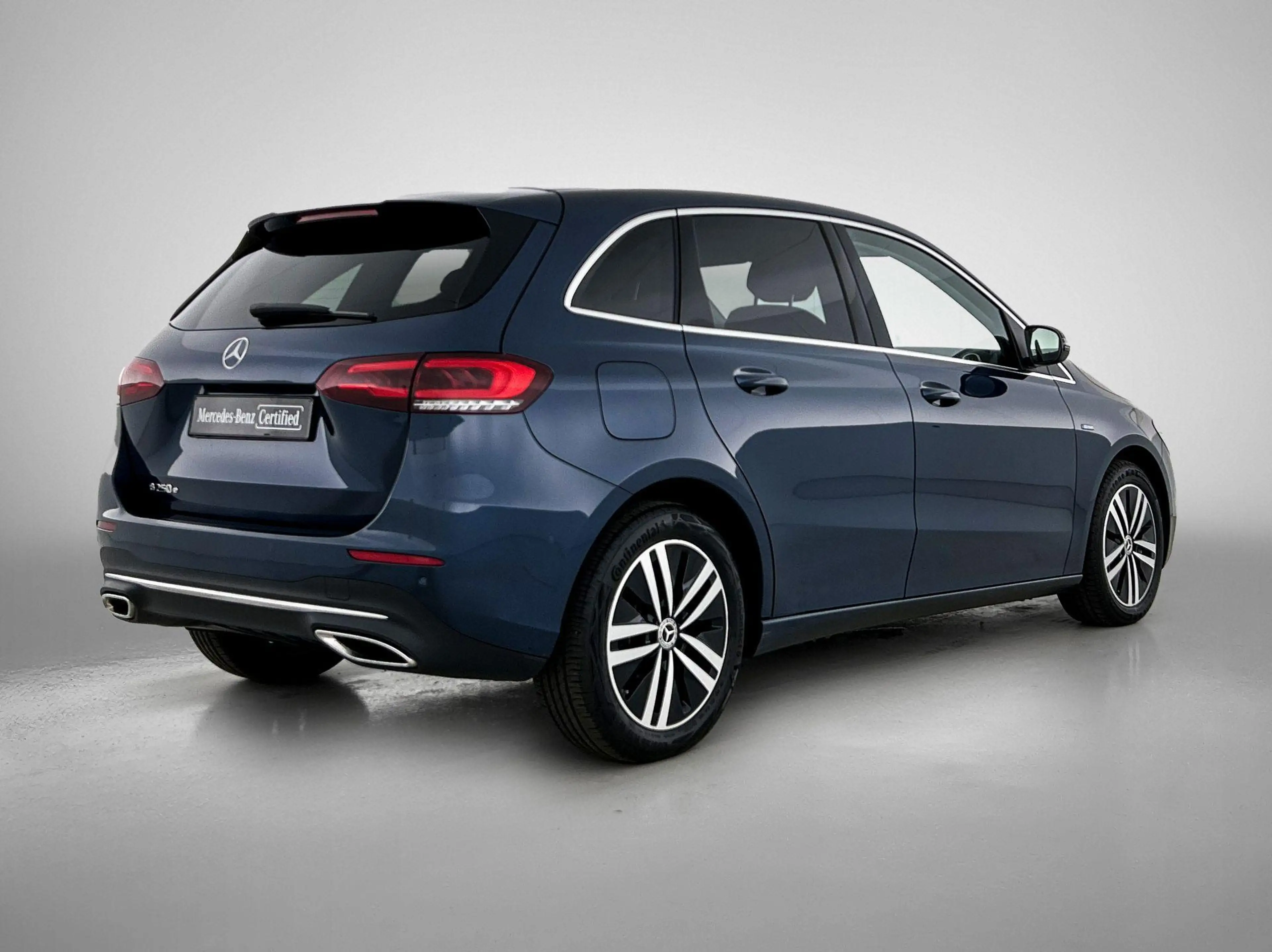 Mercedes-Benz B 250 e Luxury Line | Verwarmde Zetels | Smartphone Inte — photo 2