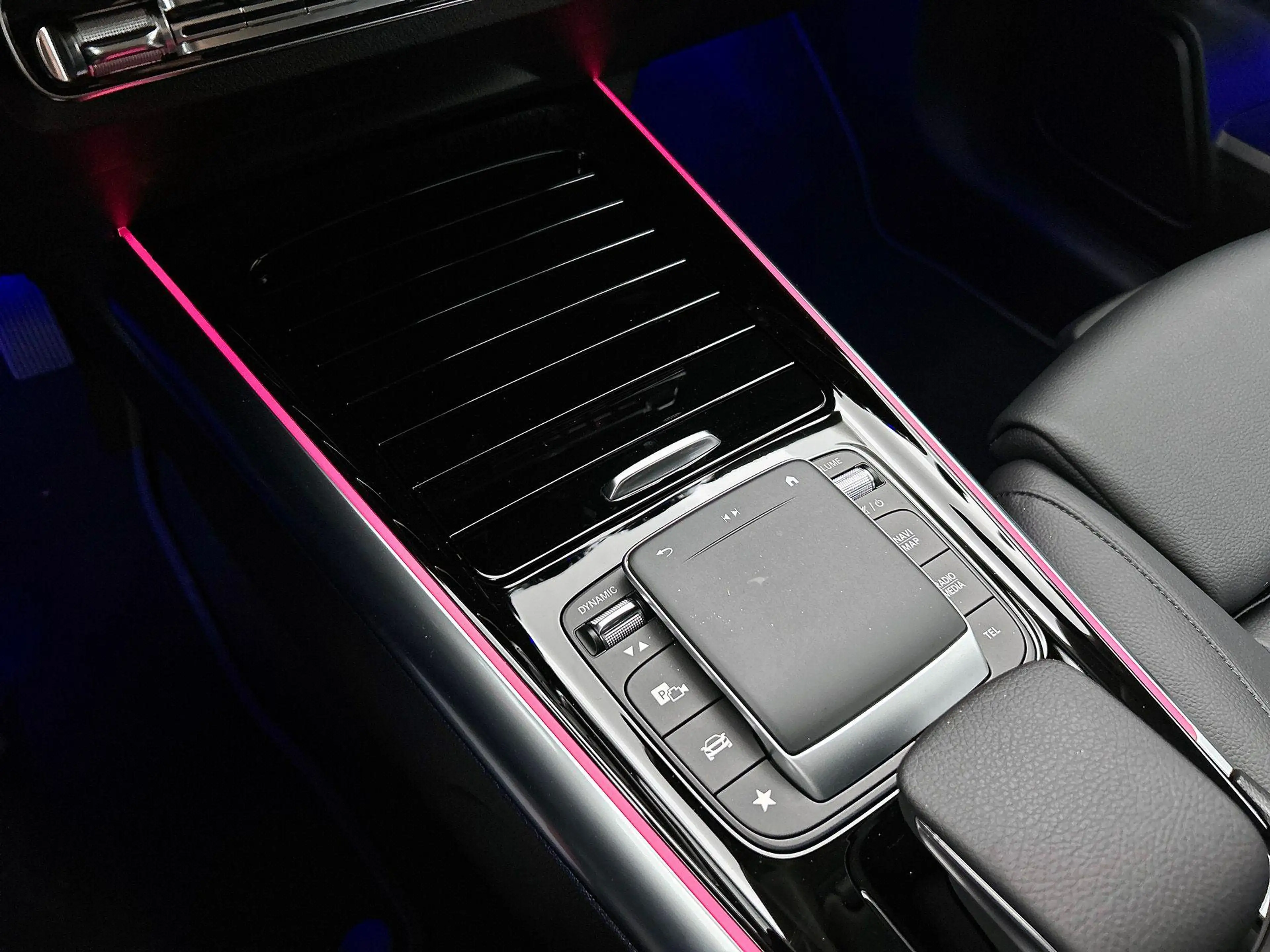 Mercedes-Benz B 250 e Luxury Line | Verwarmde Zetels | Smartphone Inte — photo 10