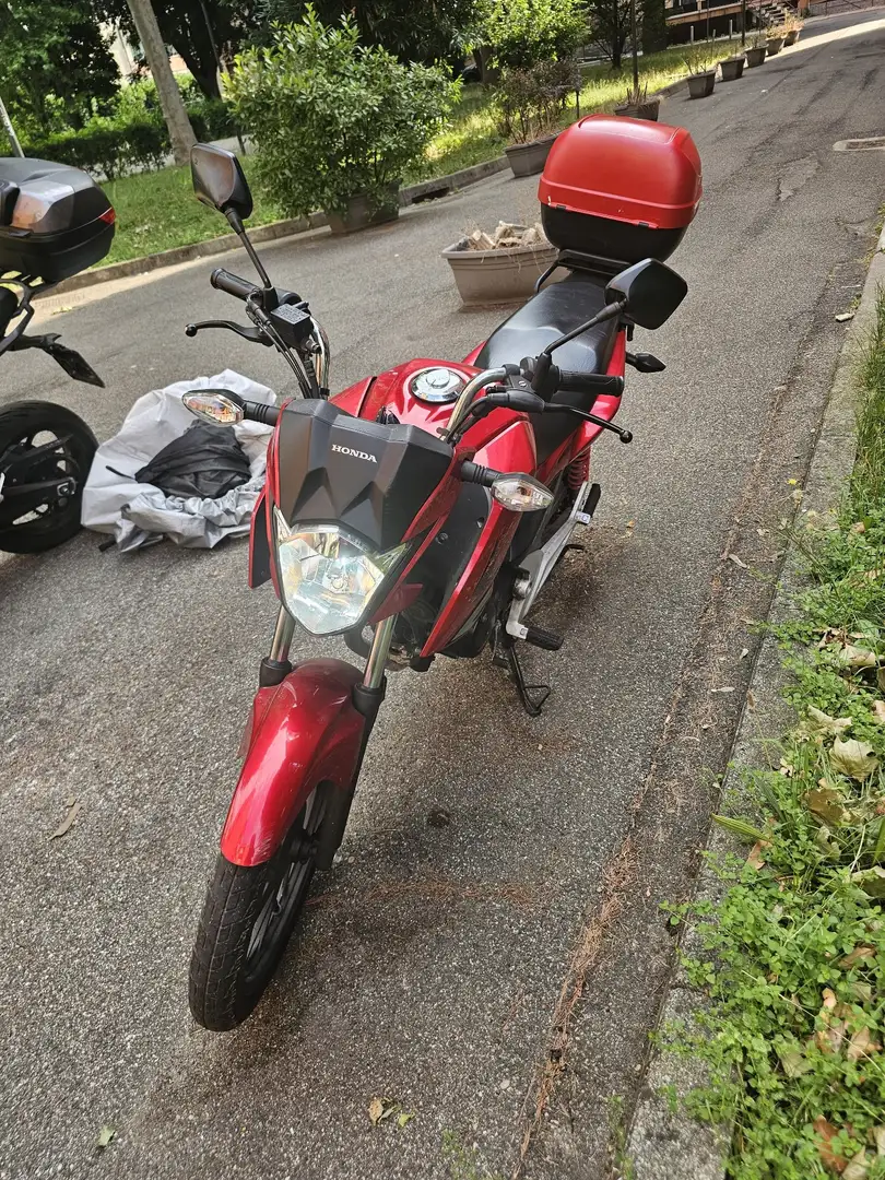 Honda CB 125 F Червоний - 1