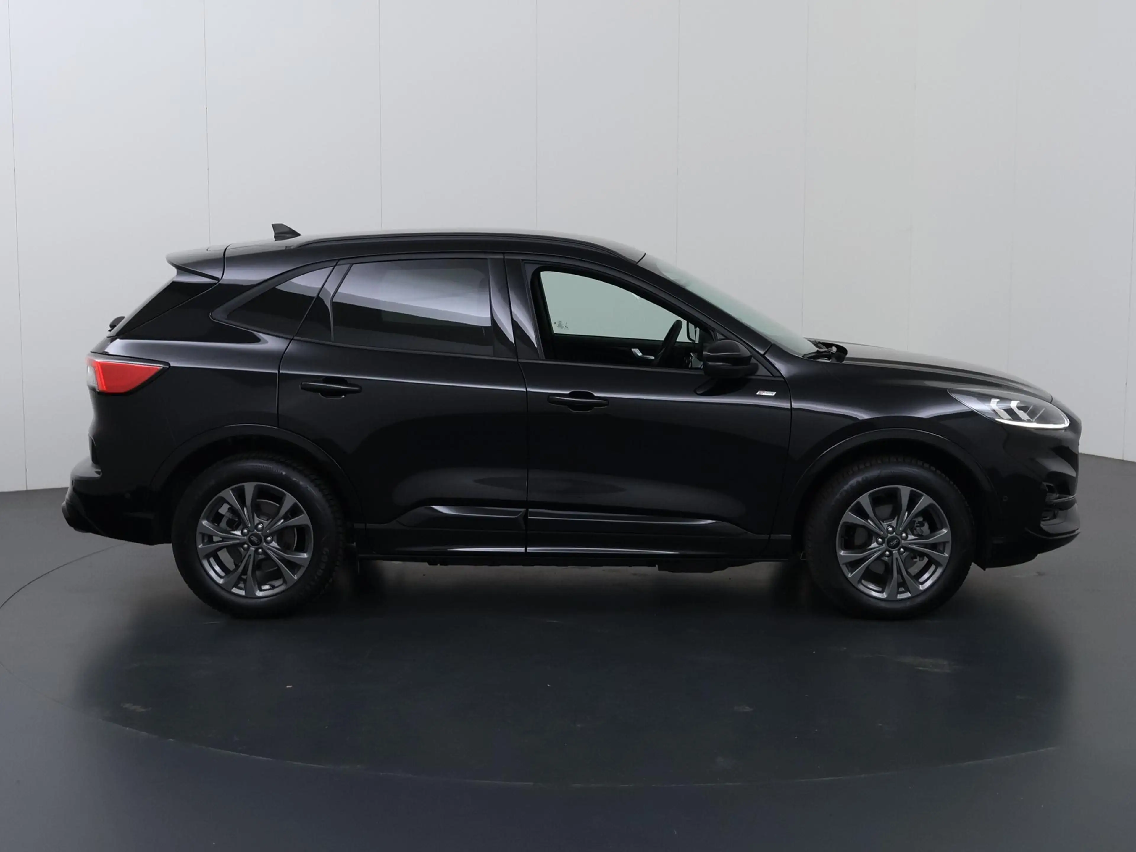 Ford Kuga 2.5 PHEV ST-Line X | Winterpakket | Cruise Control — photo 6