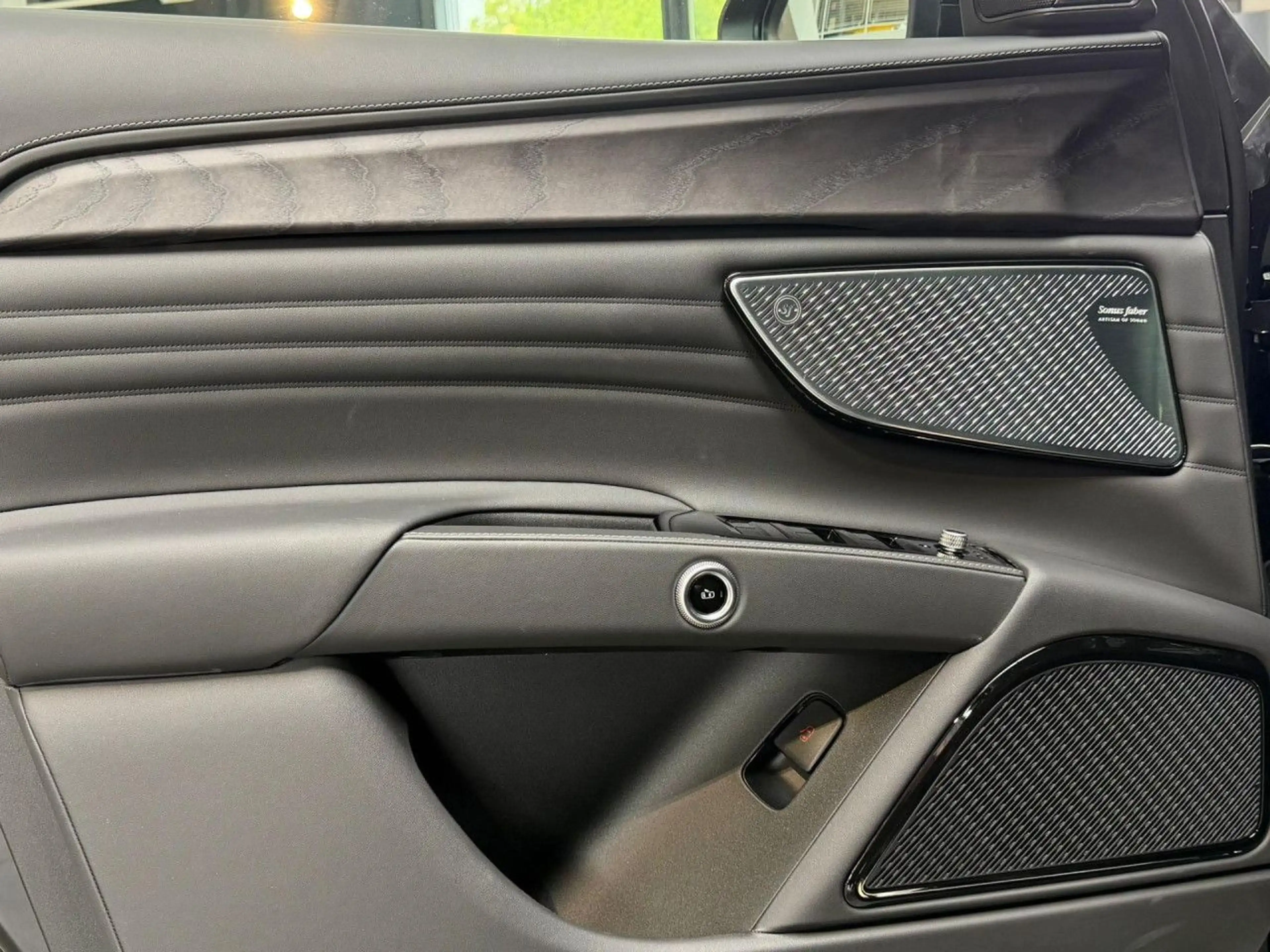 Maserati Grecale Modena Head Up Display Navi LED Vollleder — photo 15