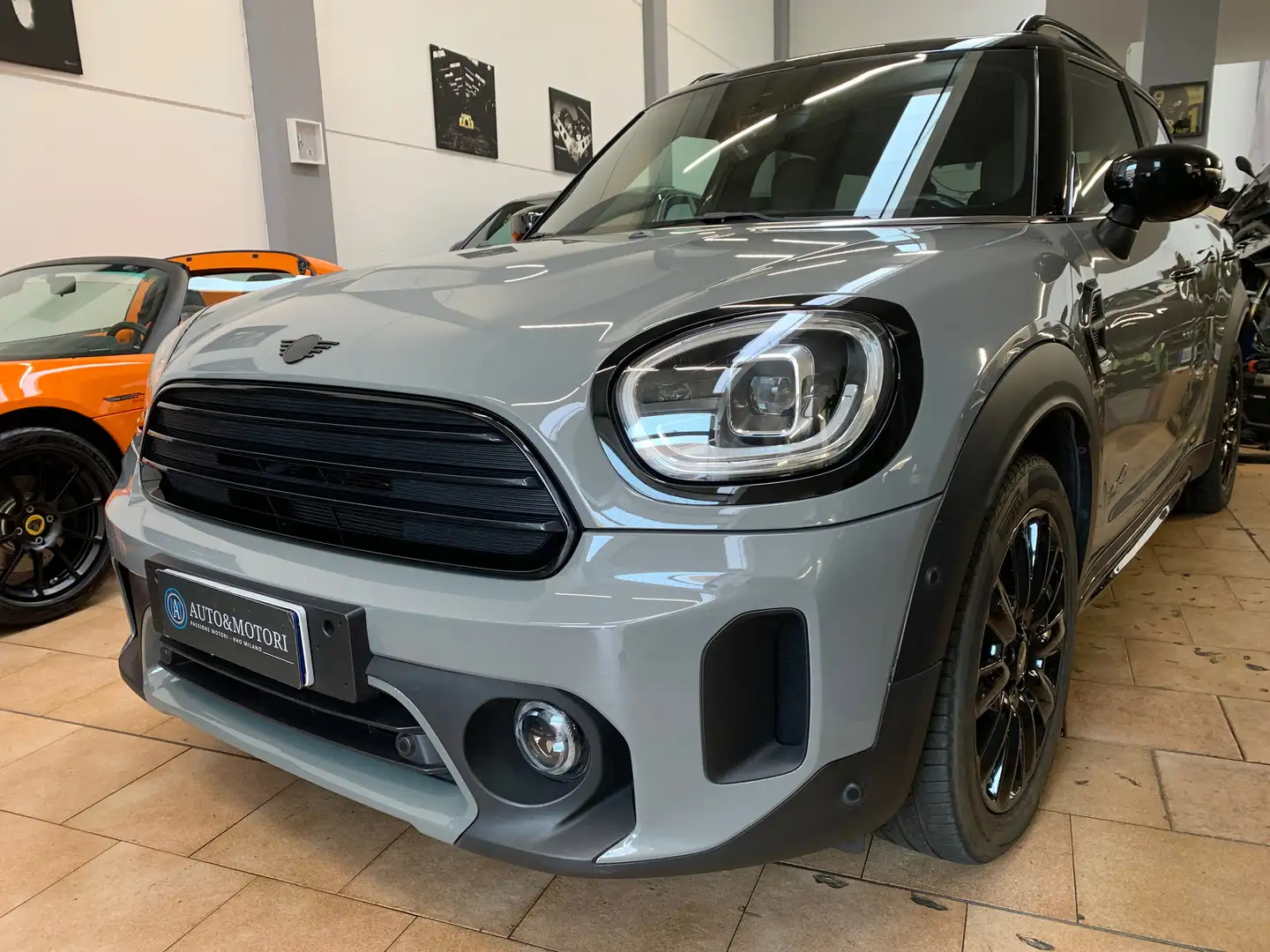 MINI Cooper D Countryman Mini Countryman 2.0 Cooper D Hype all4 auto IVA ES Gris - 2